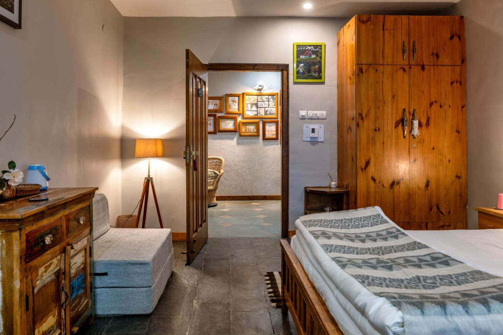 Saroga Woods Homestay Shimla