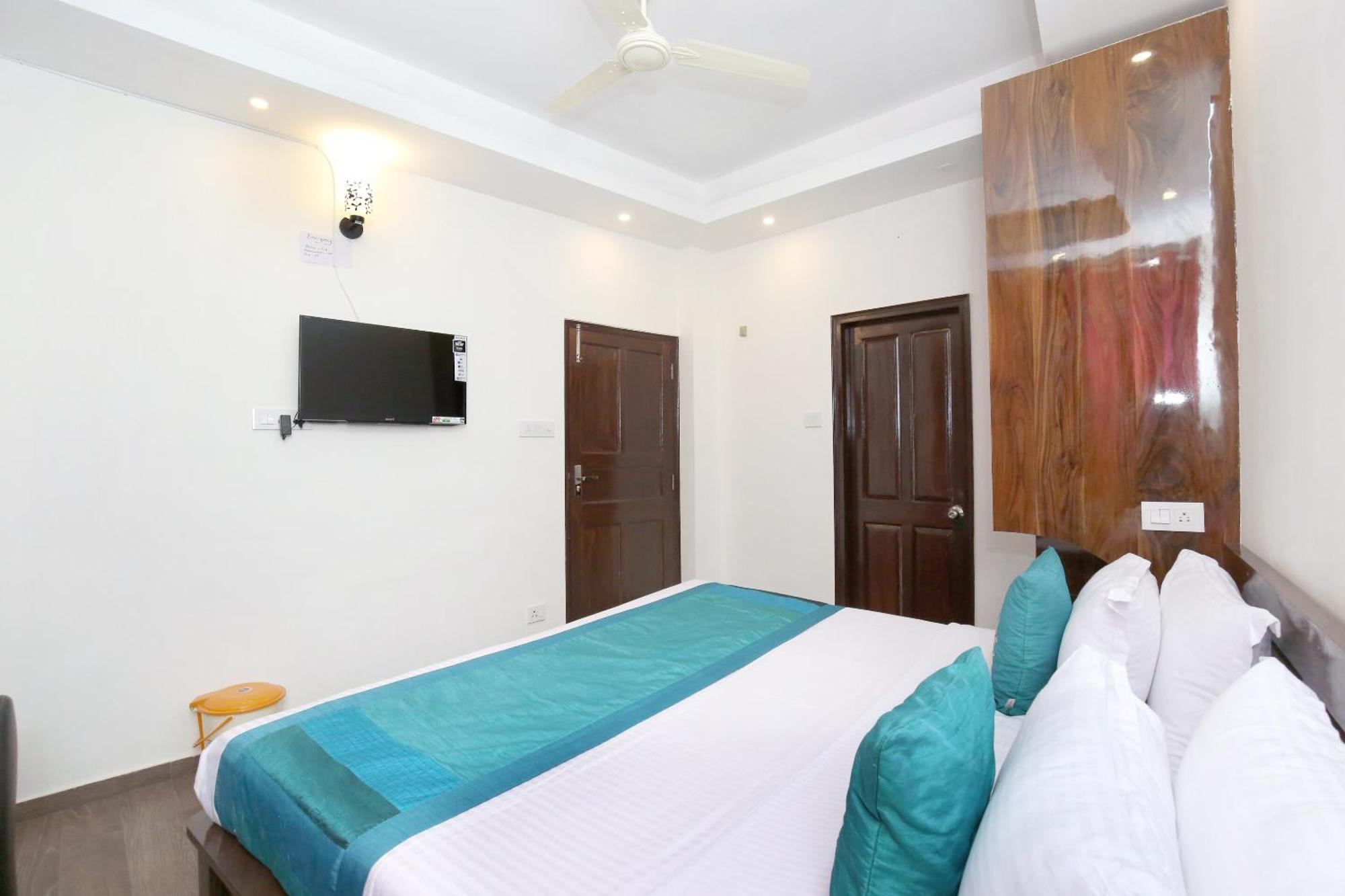 Oyo Sai Hotel 3*