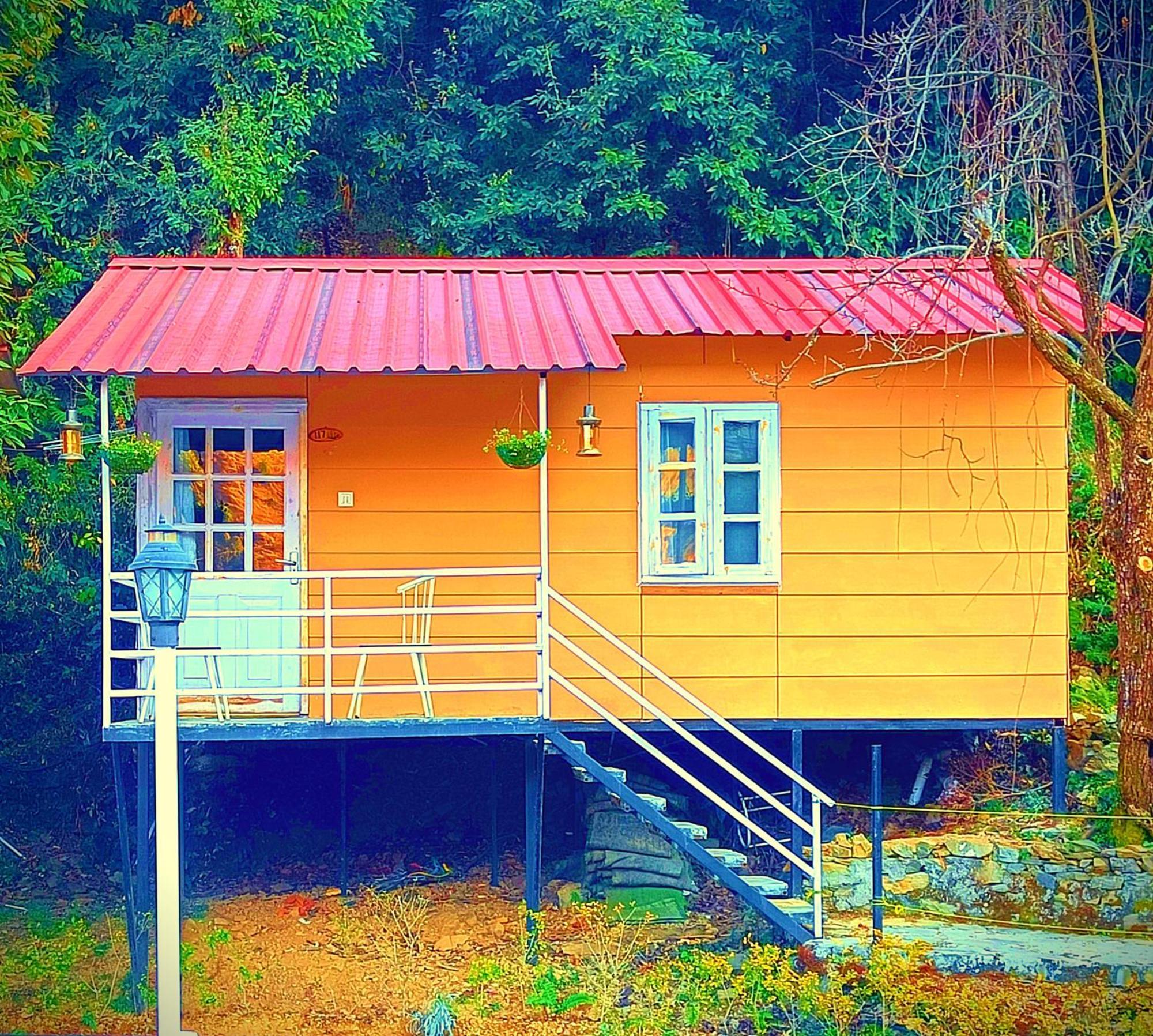 Aaroham ! Luxury By Aamod Group Resort *