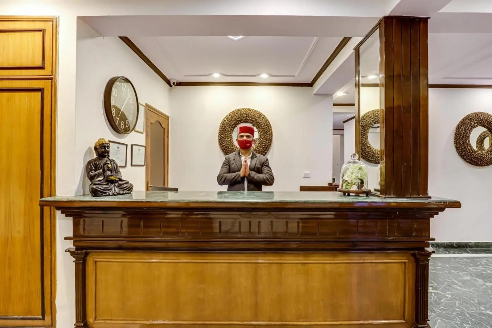 Summit Le Royale Hotel