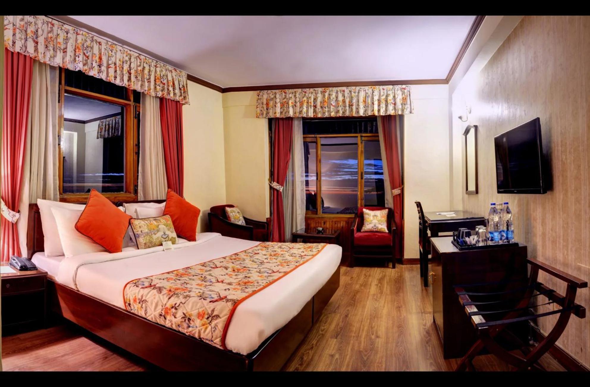Summit Le Royale 4* Shimla