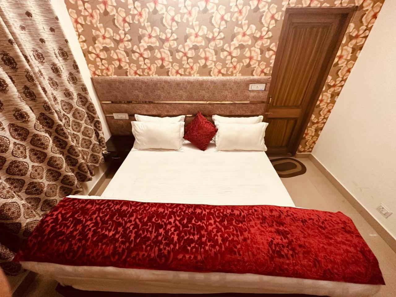 The Aston Hills - A Luxury ,