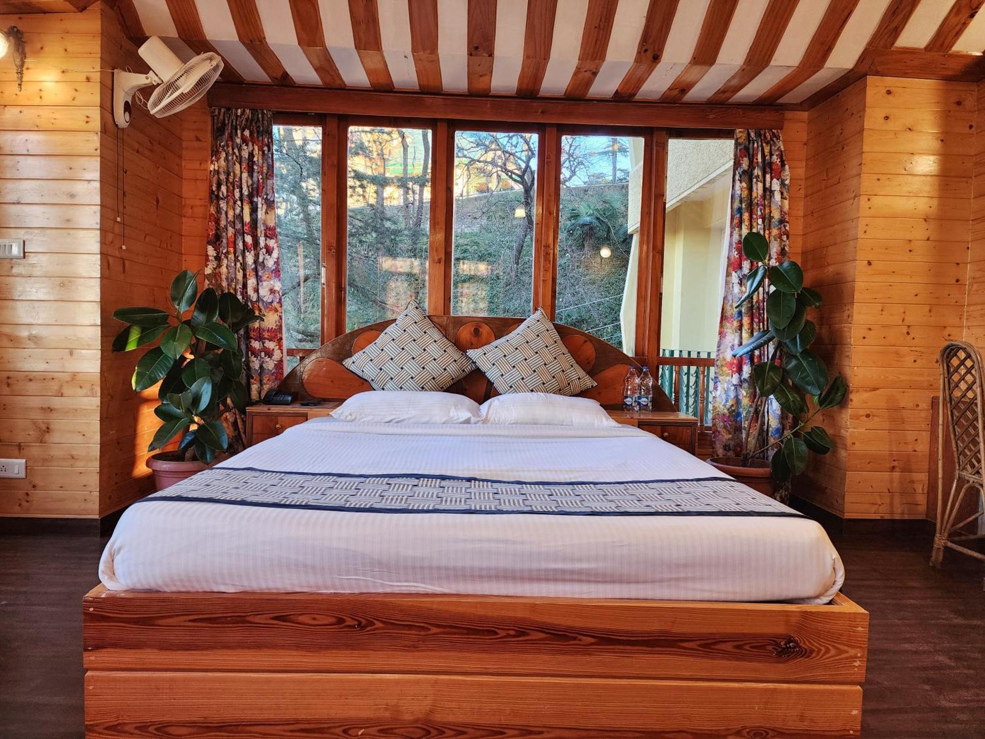 Hotel Pineview 3*