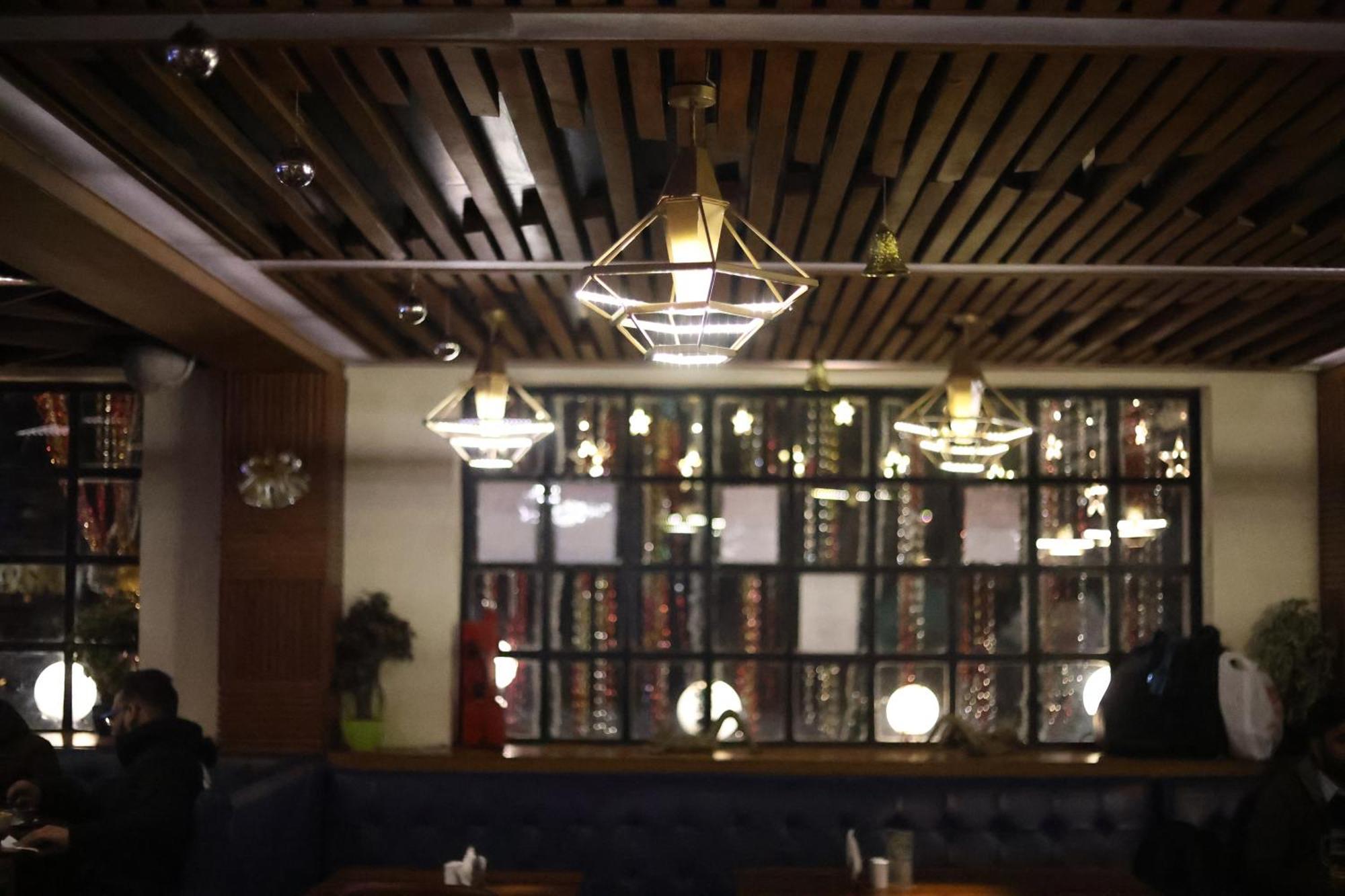 Willow Banks - Boutique 4 Star On The Mall Road Hotel