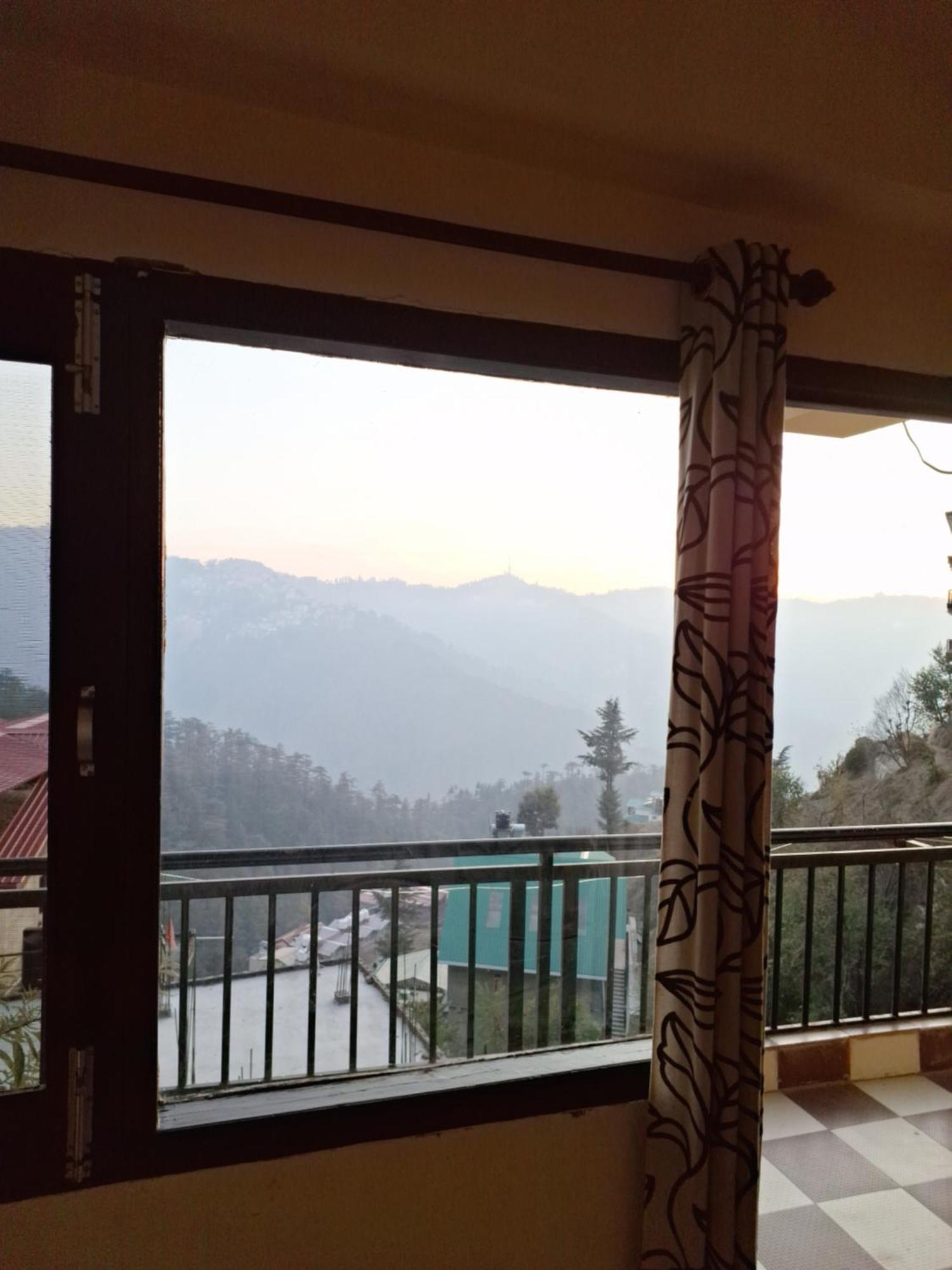Anand Niketan Apartment *