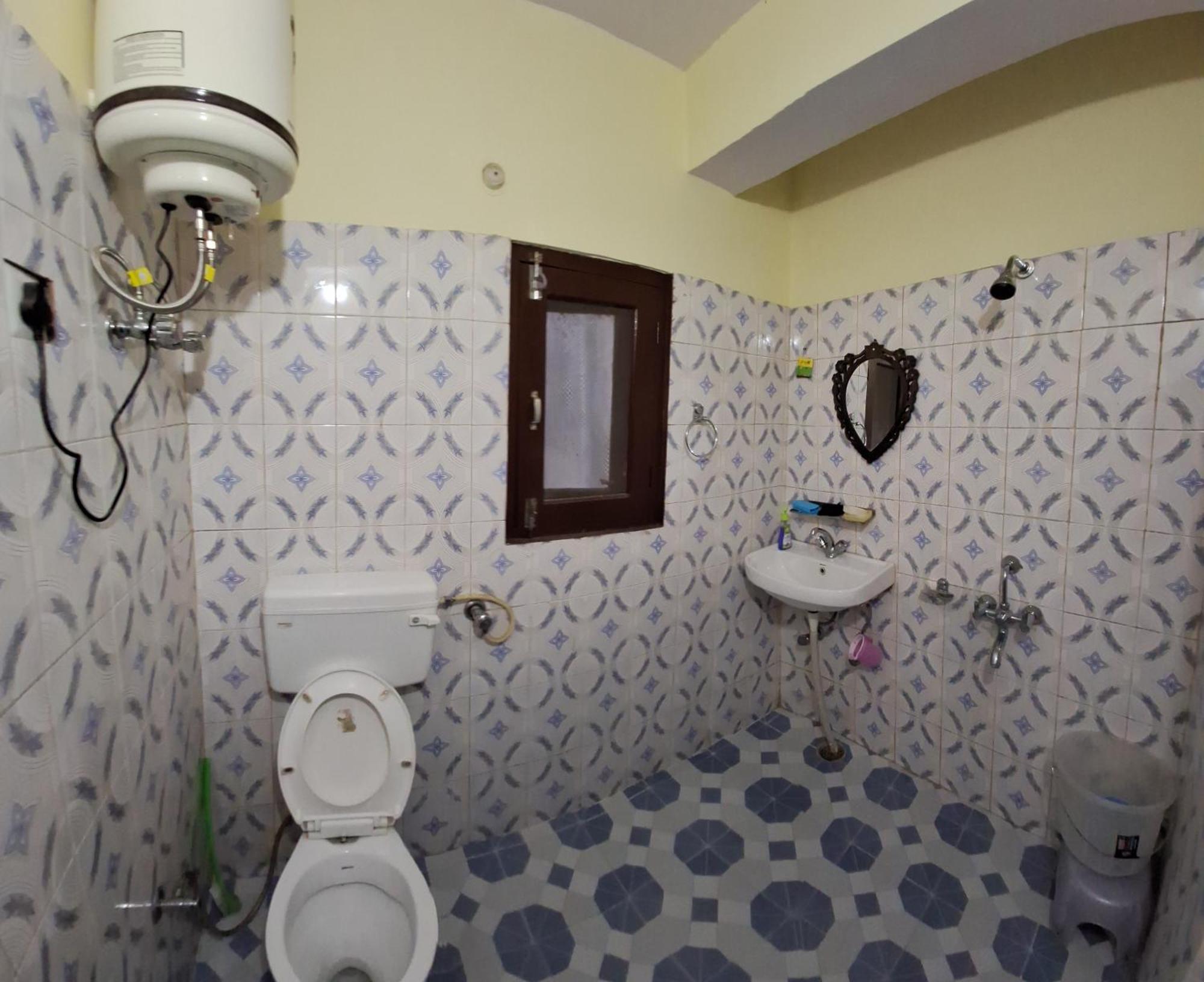 Apartment Anand Niketan