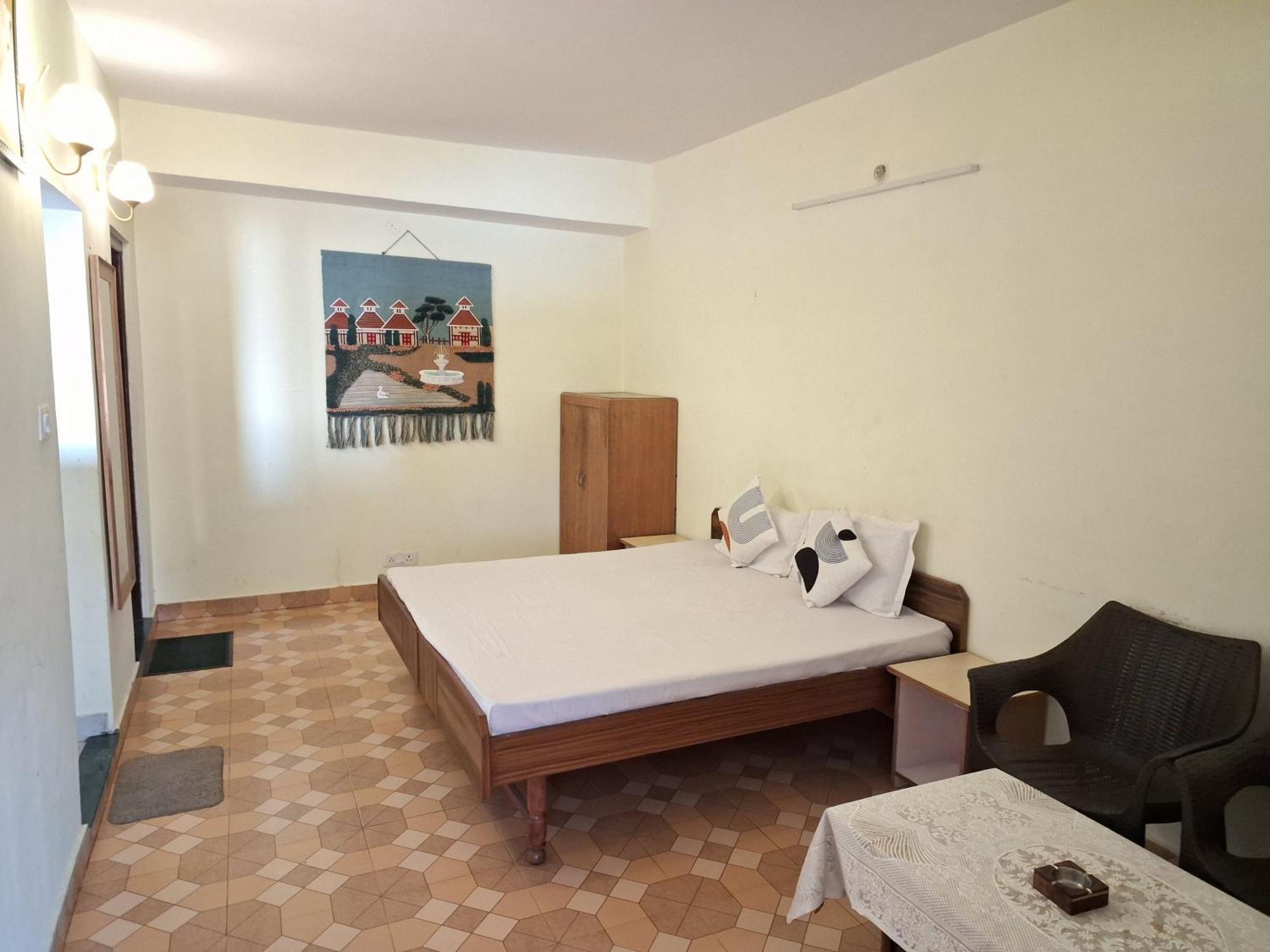 Apartment Anand Niketan *