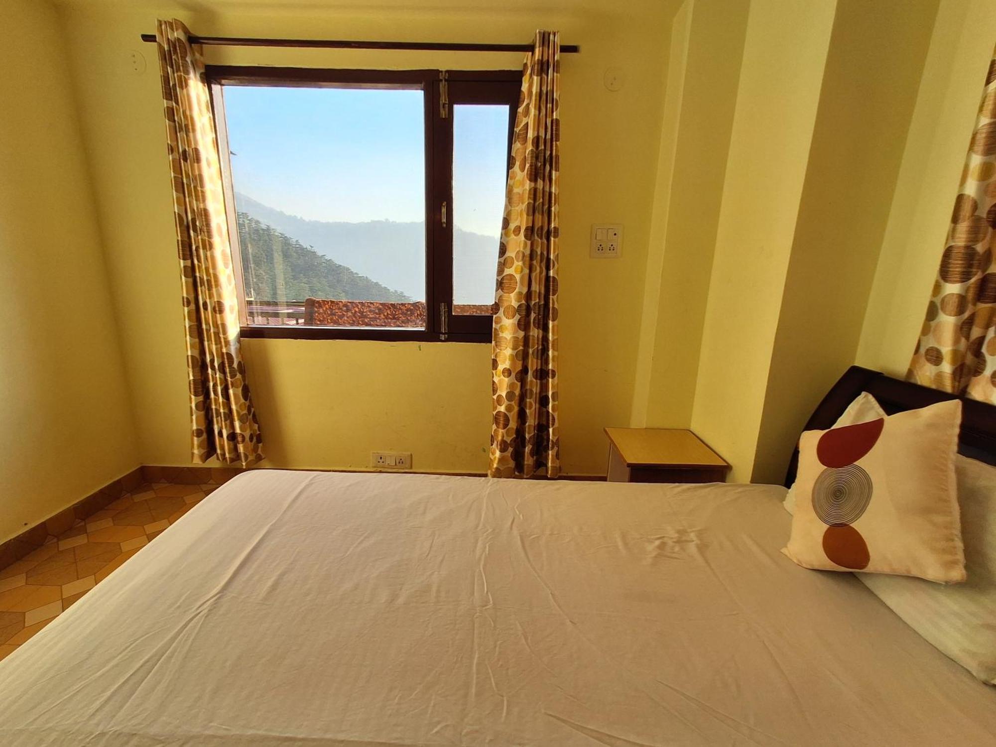 Anand Niketan Apartment *
