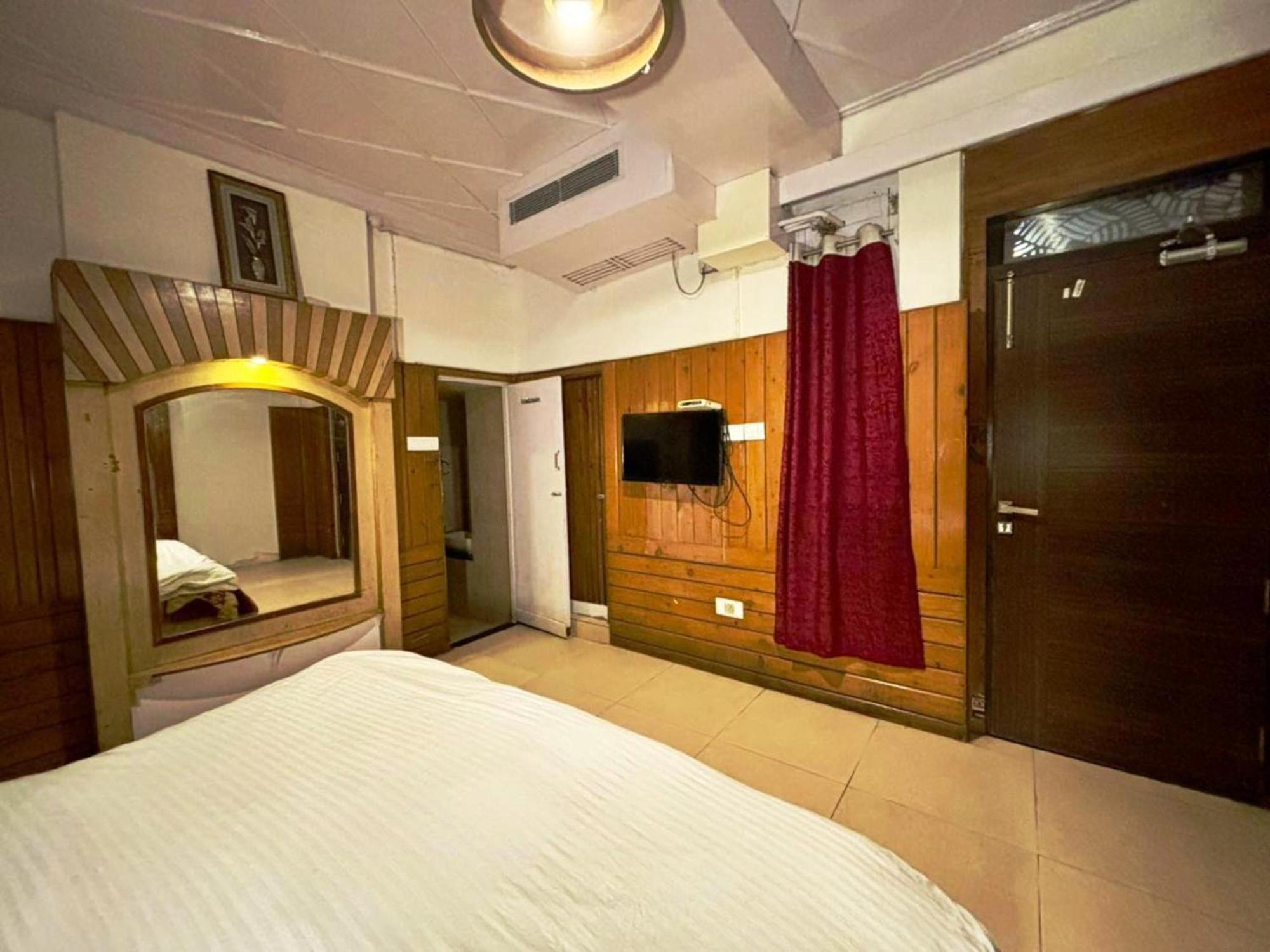 Hotel Ganga Near Mall Road Shimla