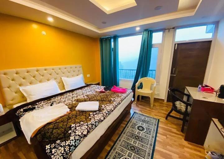 Homestay Myhome Staycations, Shimla