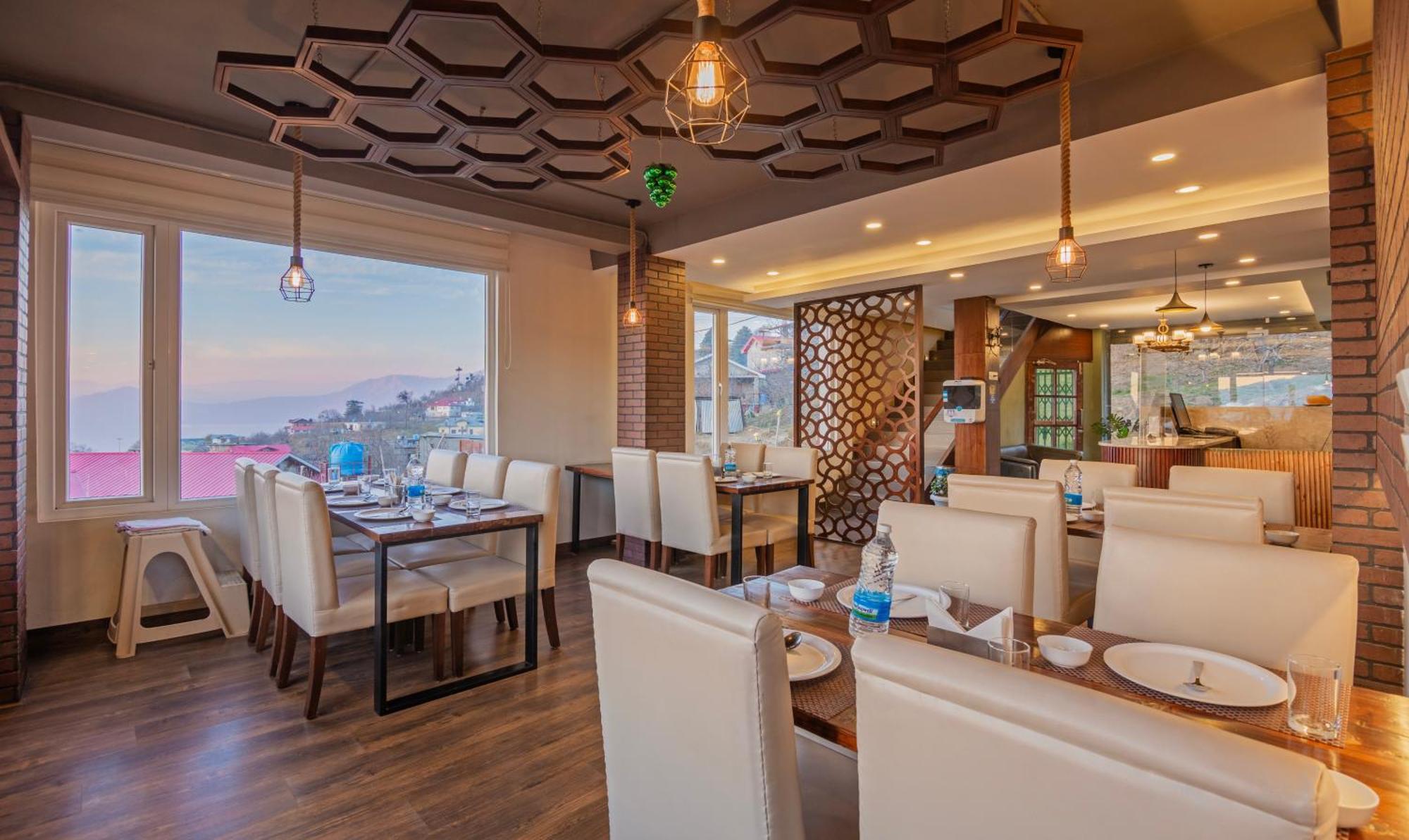 Hotel Treebo The Northern Retreat With Mountain View Shimla