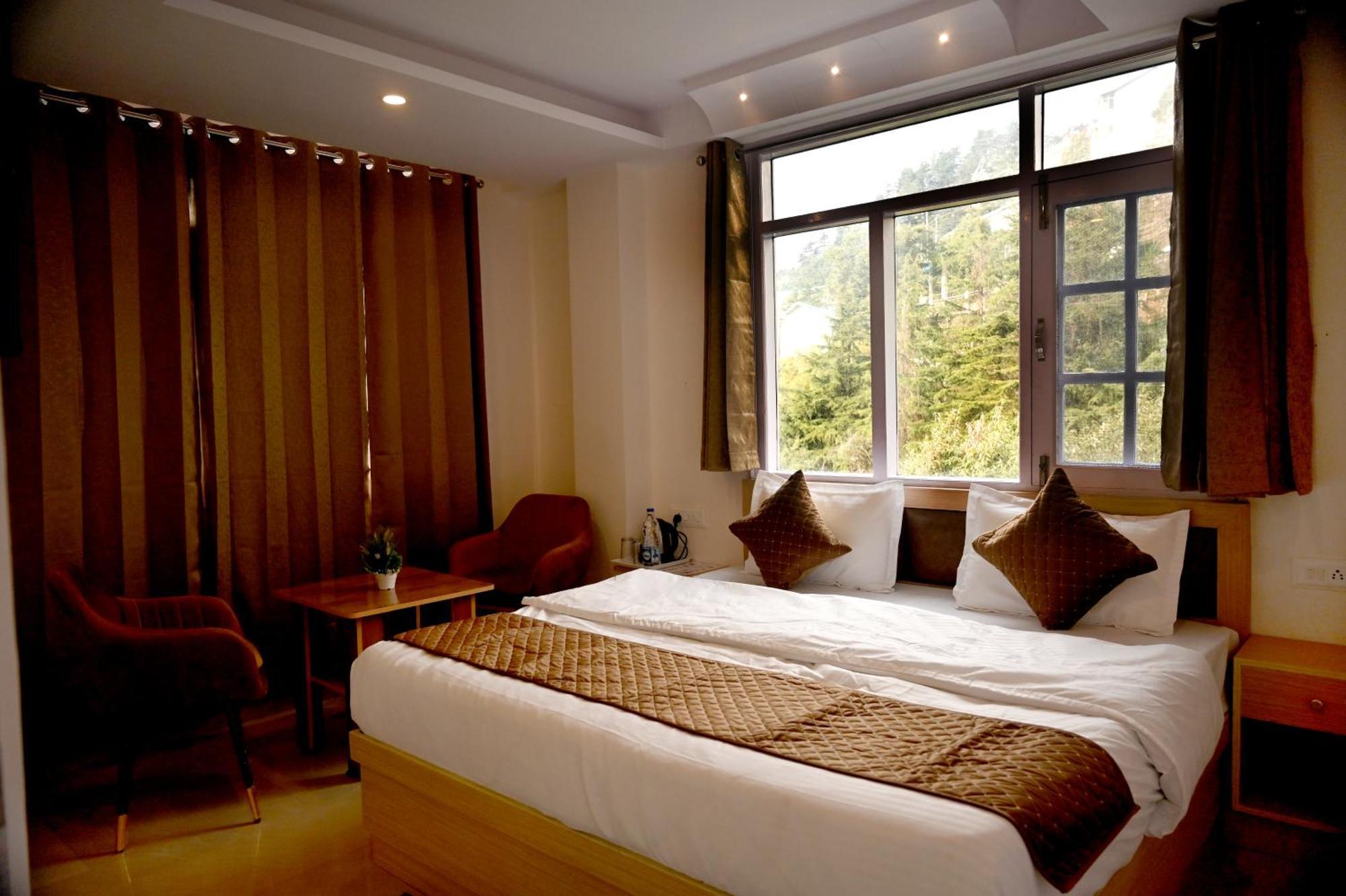 Bed & Breakfast Pine Shimla