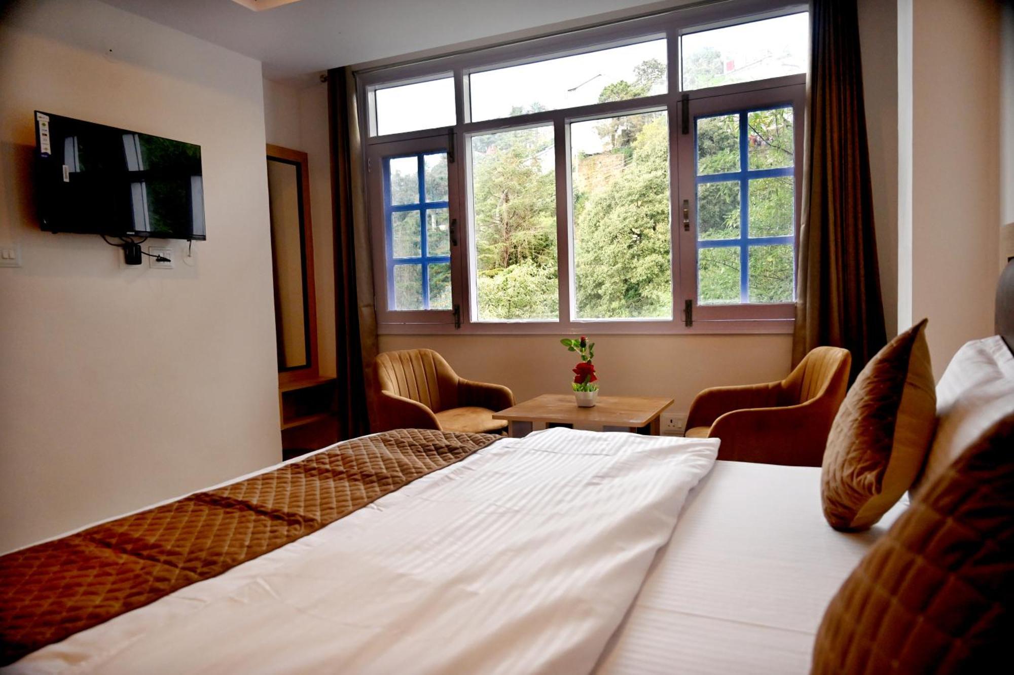 Bed & Breakfast Pine Shimla