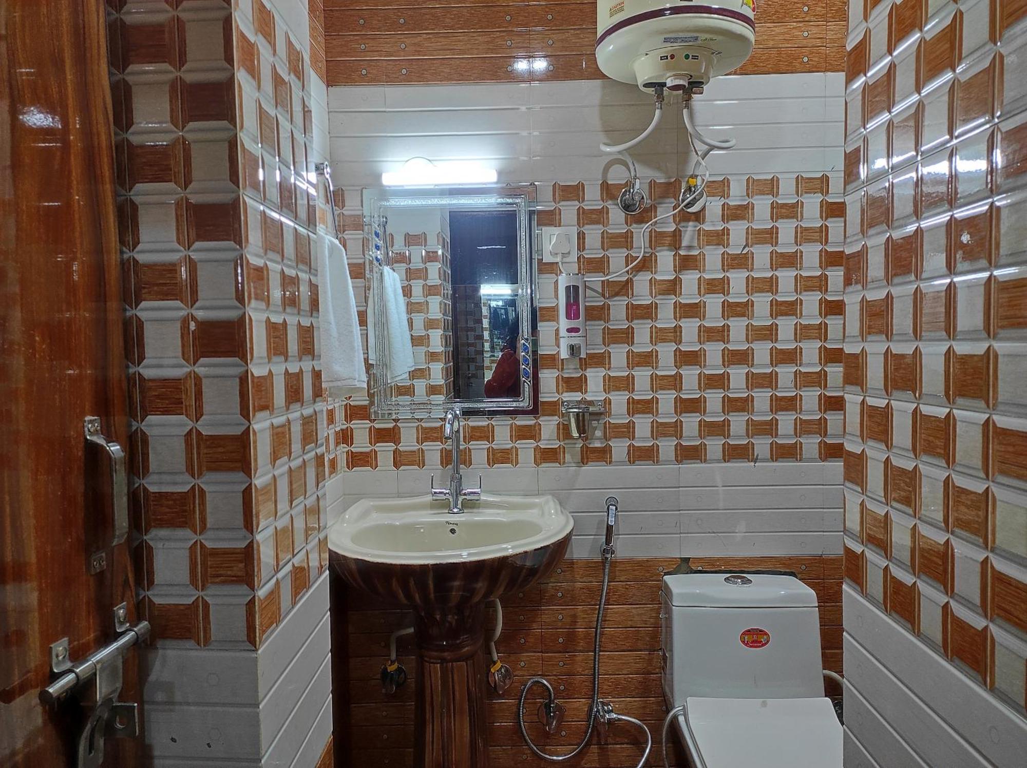 Vintage Woods Apartment Shimla