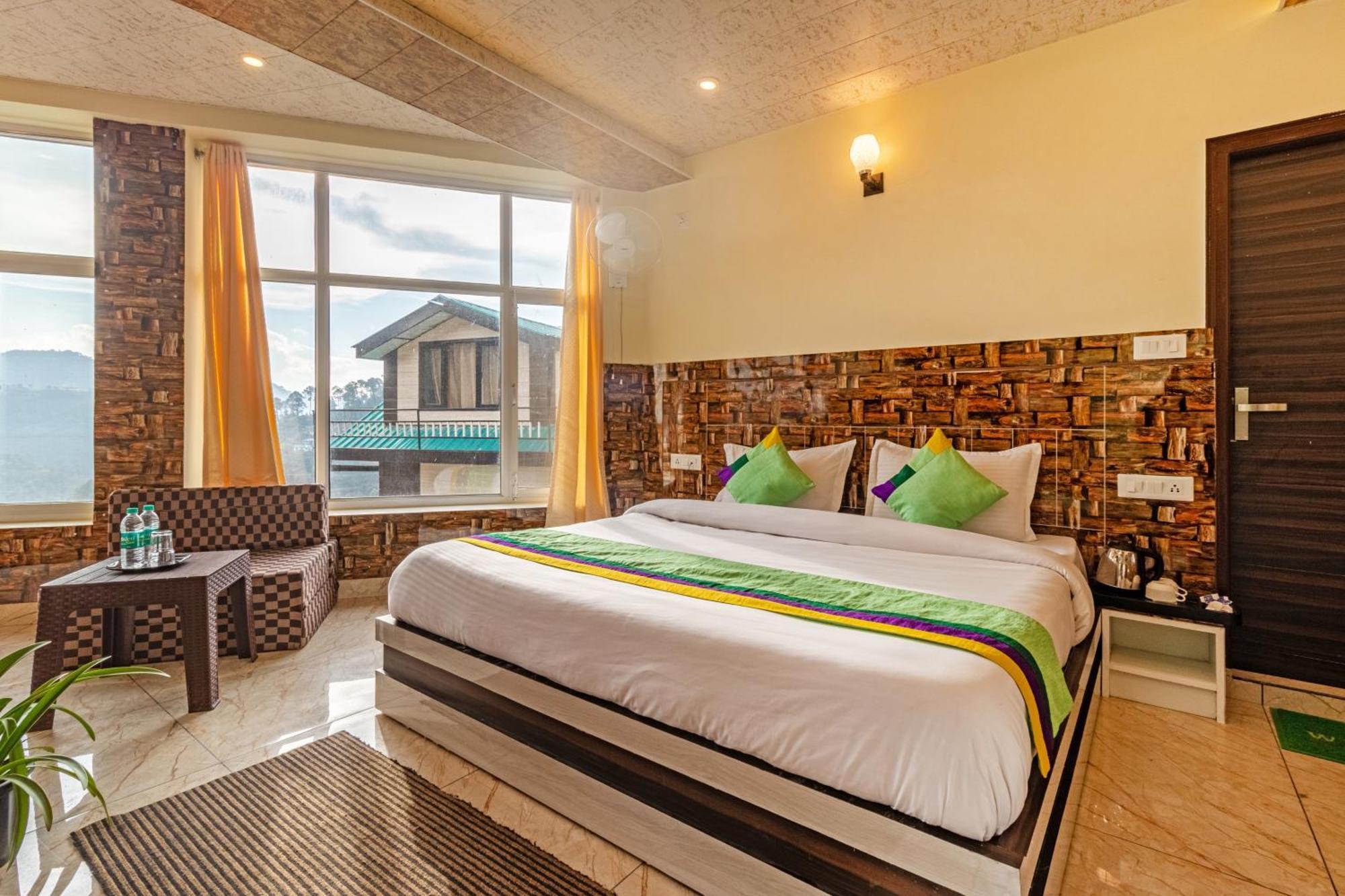 Hotel Treebo Srishti Vaikunth With Mountain View