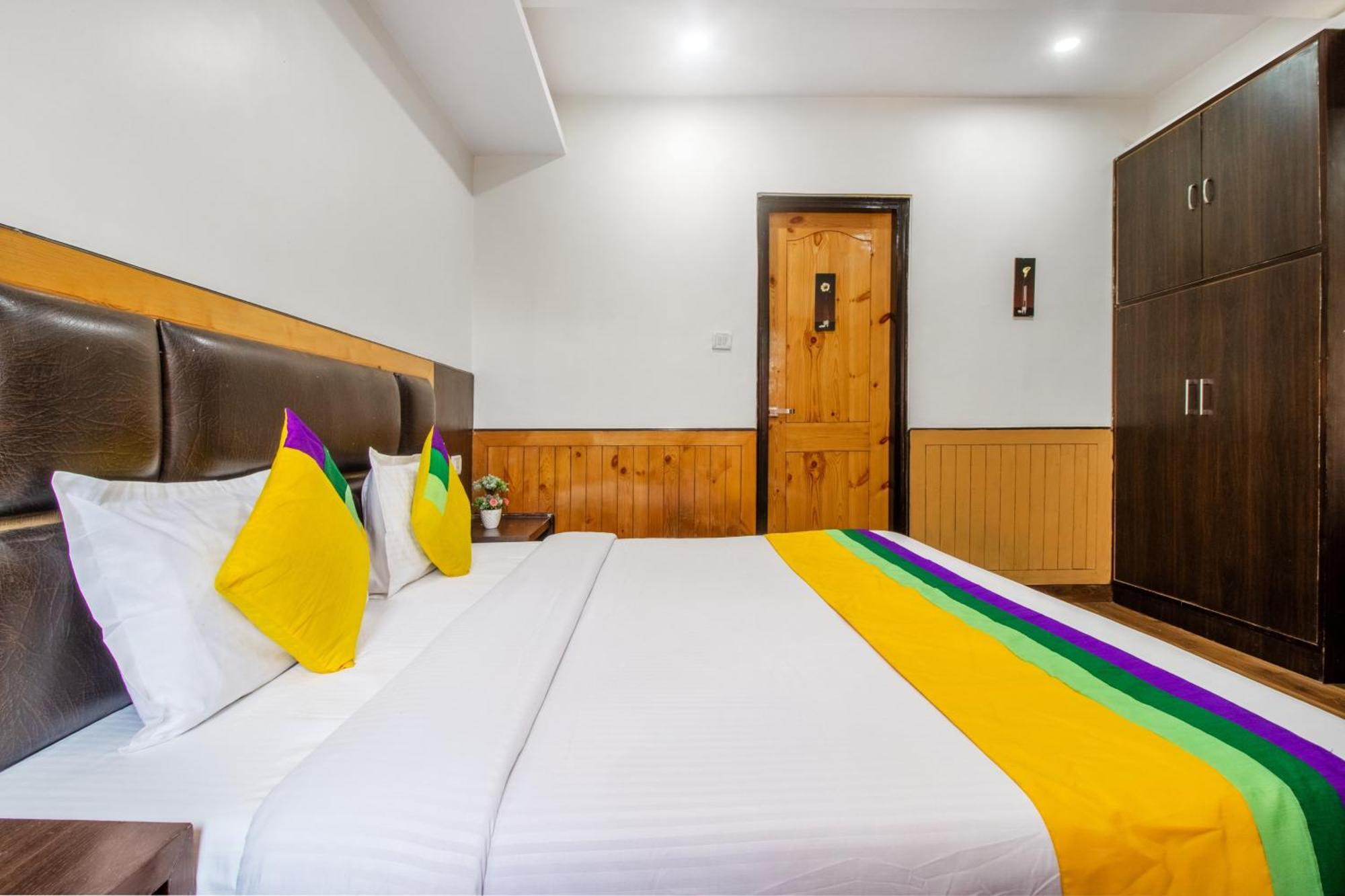 Itsy Avantika With Forest View 3* Shimla