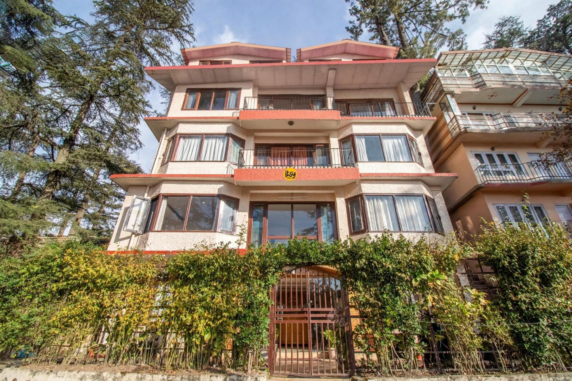 Itsy Avantika With Forest View Hotel Shimla