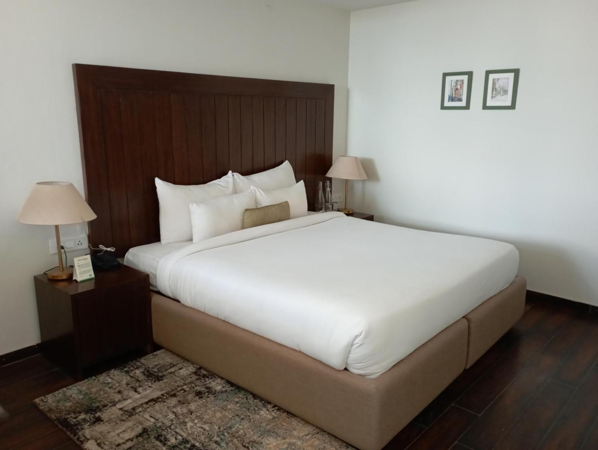 Woodsmoke Retreat Resort