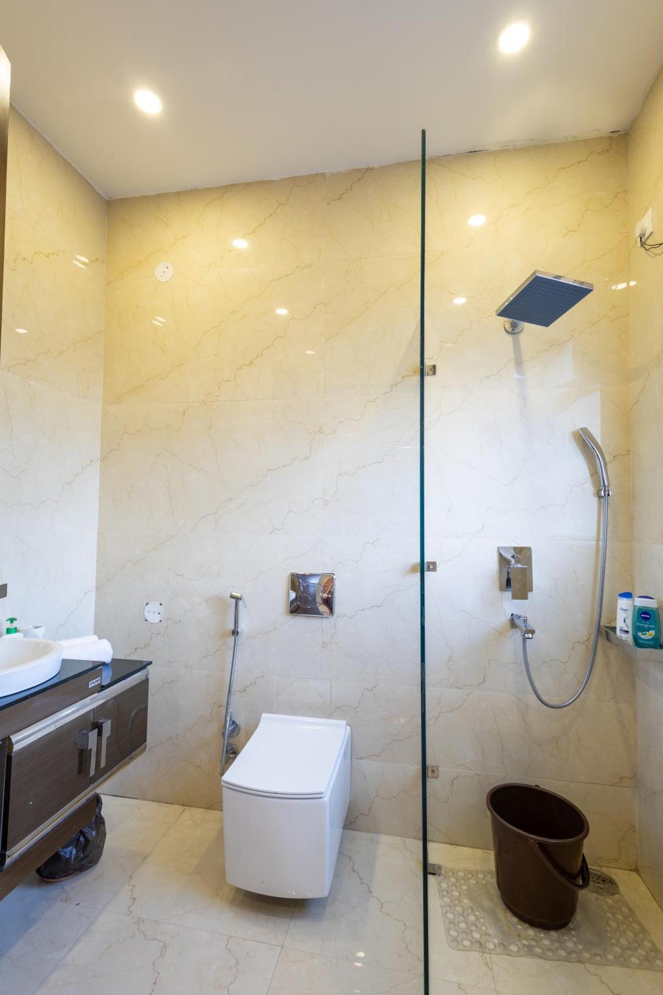 Hostie Imperial Chalet-3 Bhk Mountain Villa, Chail *