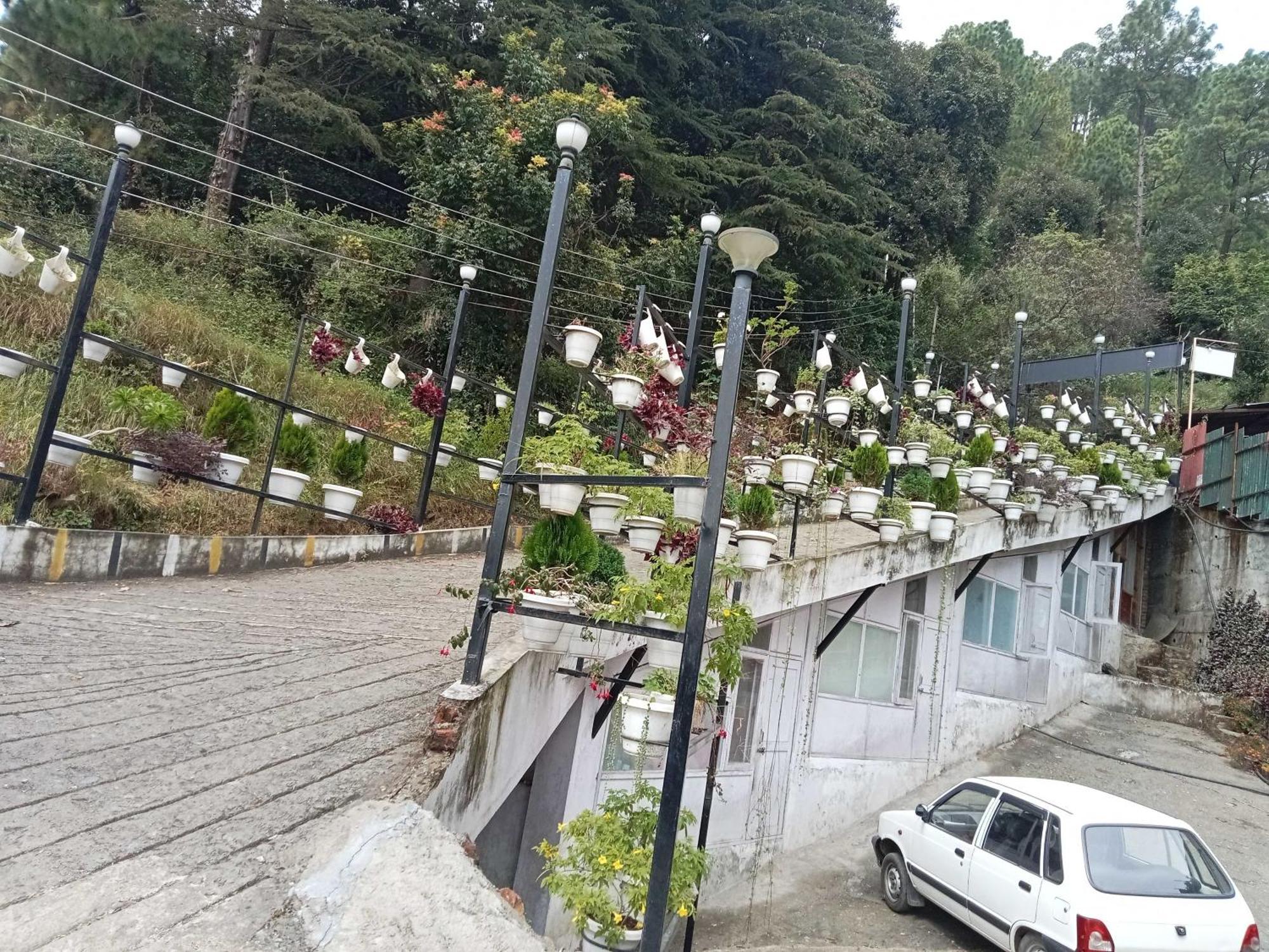 O Srishti Nikunj Hotel *
