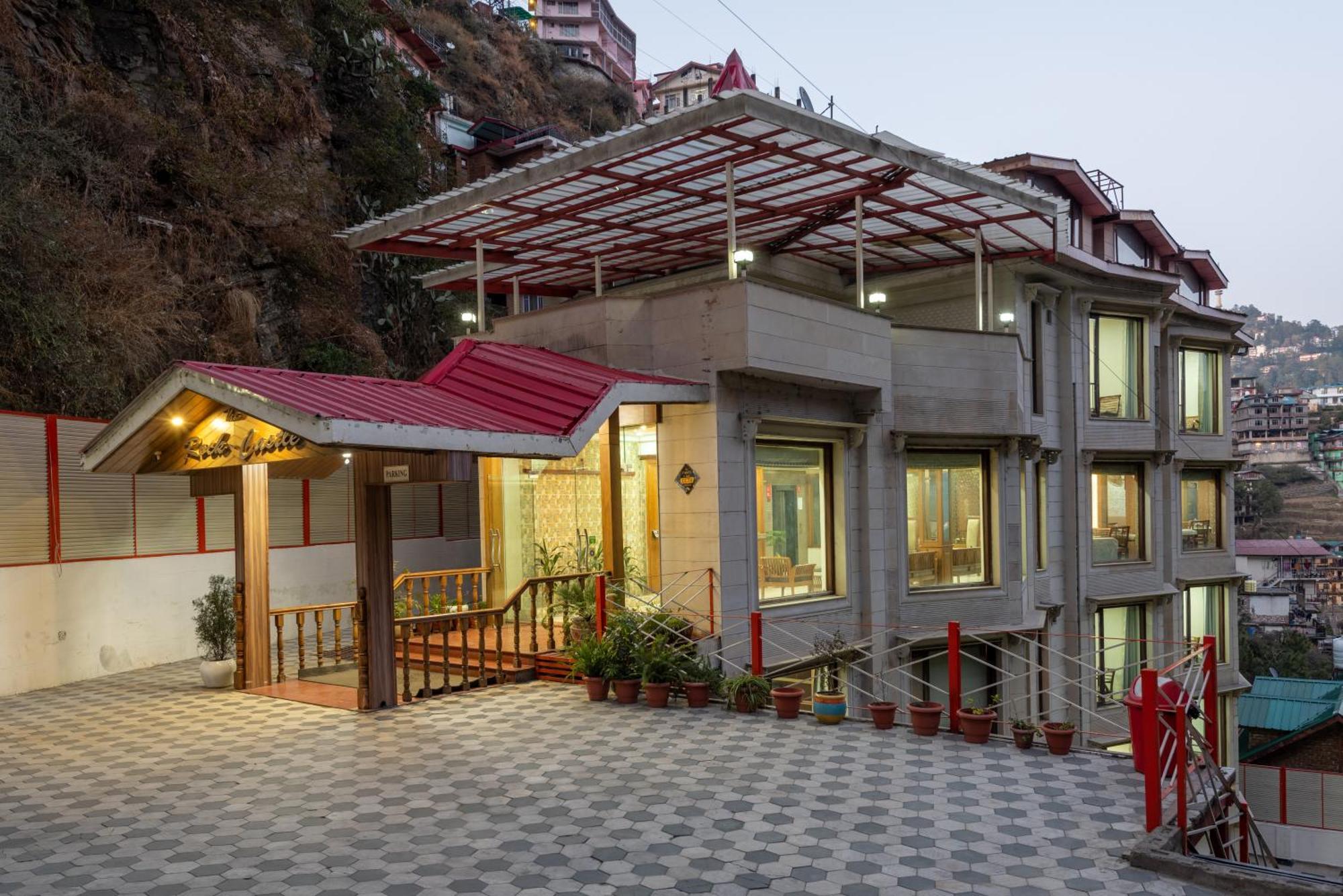 Rock Castle By Dls Hotel 4*