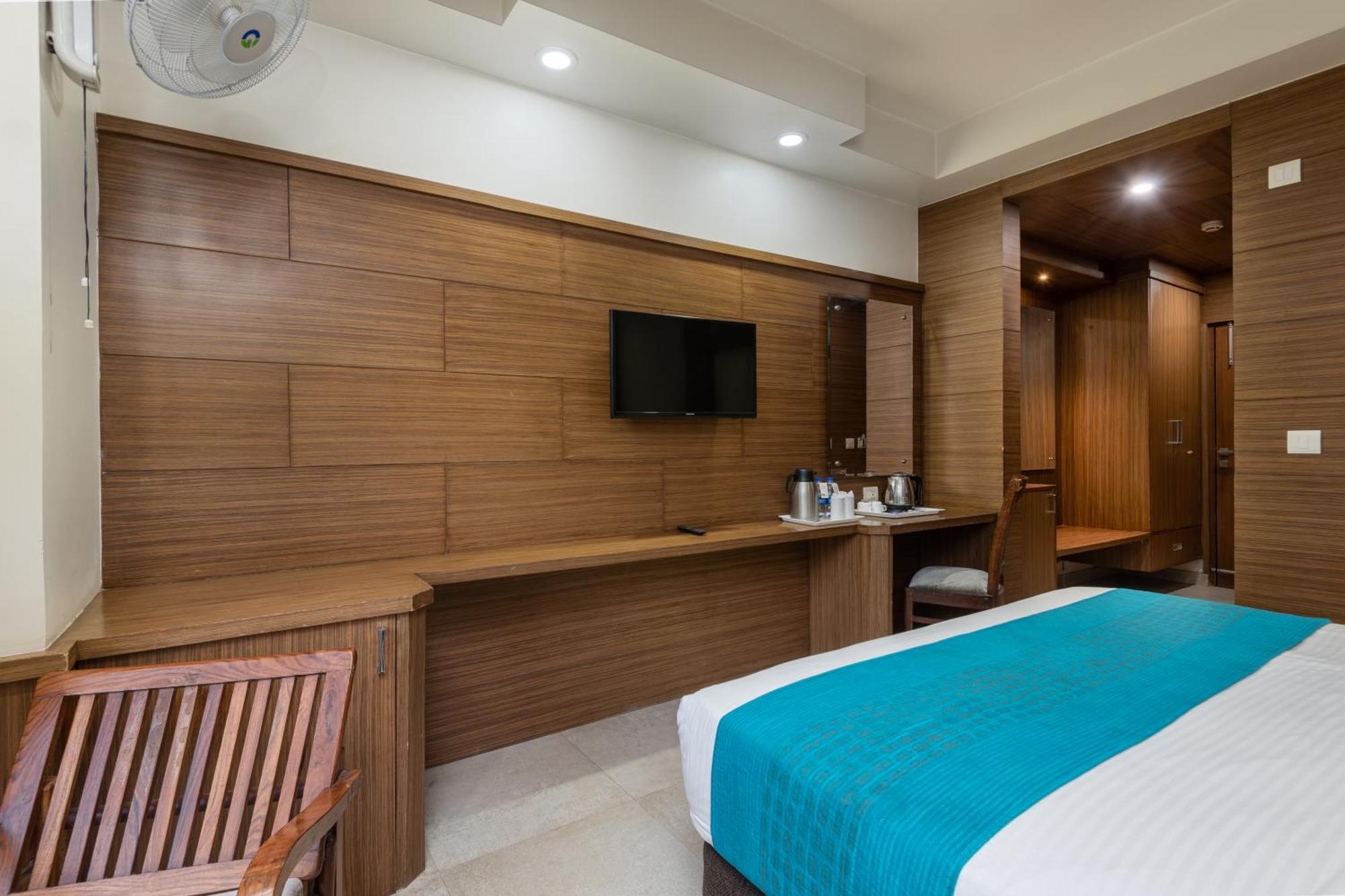 Hotel Rock Castle By Dls Shimla