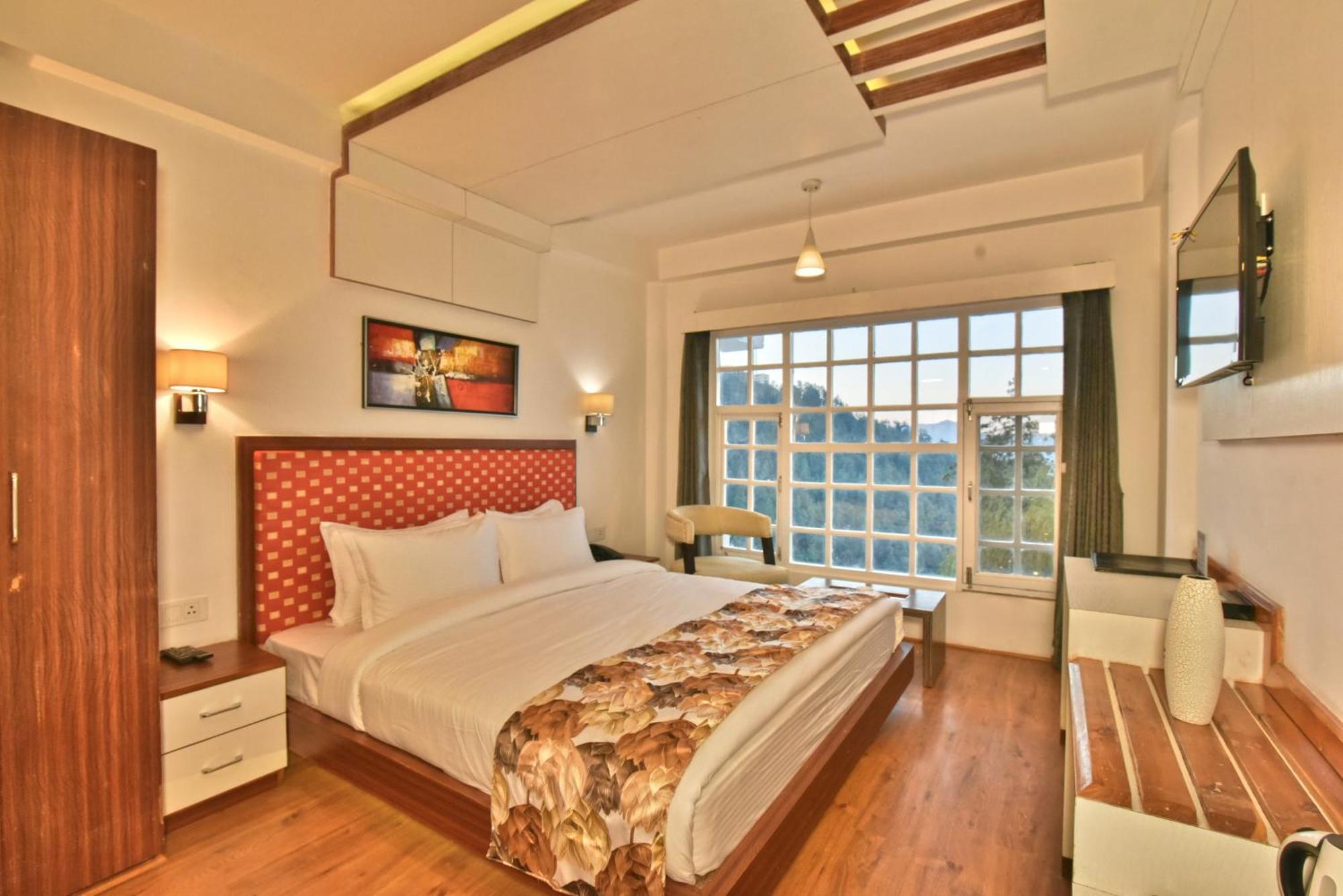 Hillcrest By Dls Shimla