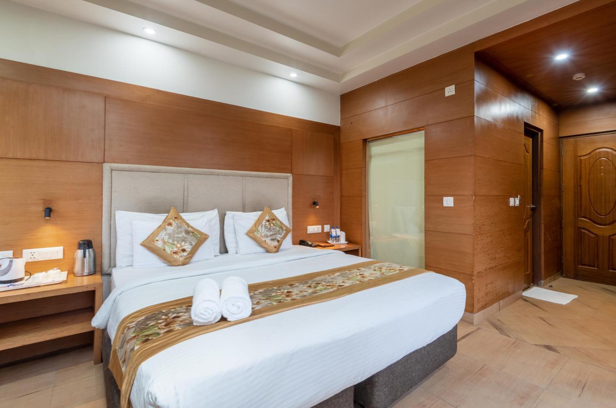 Hotel Rock Castle By Dls Shimla