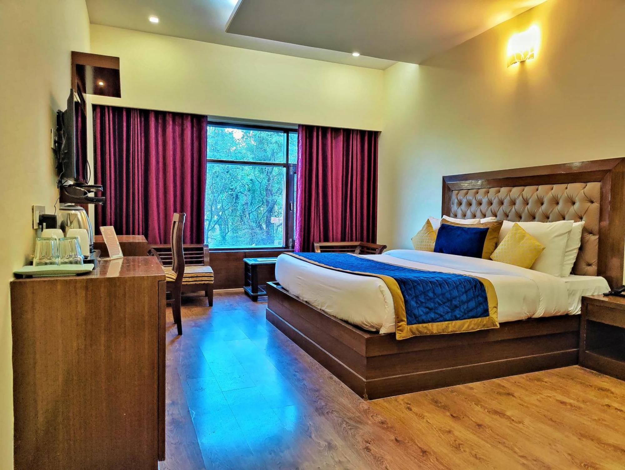The Ashoka 300mts Walkable From Mall Road Shimla