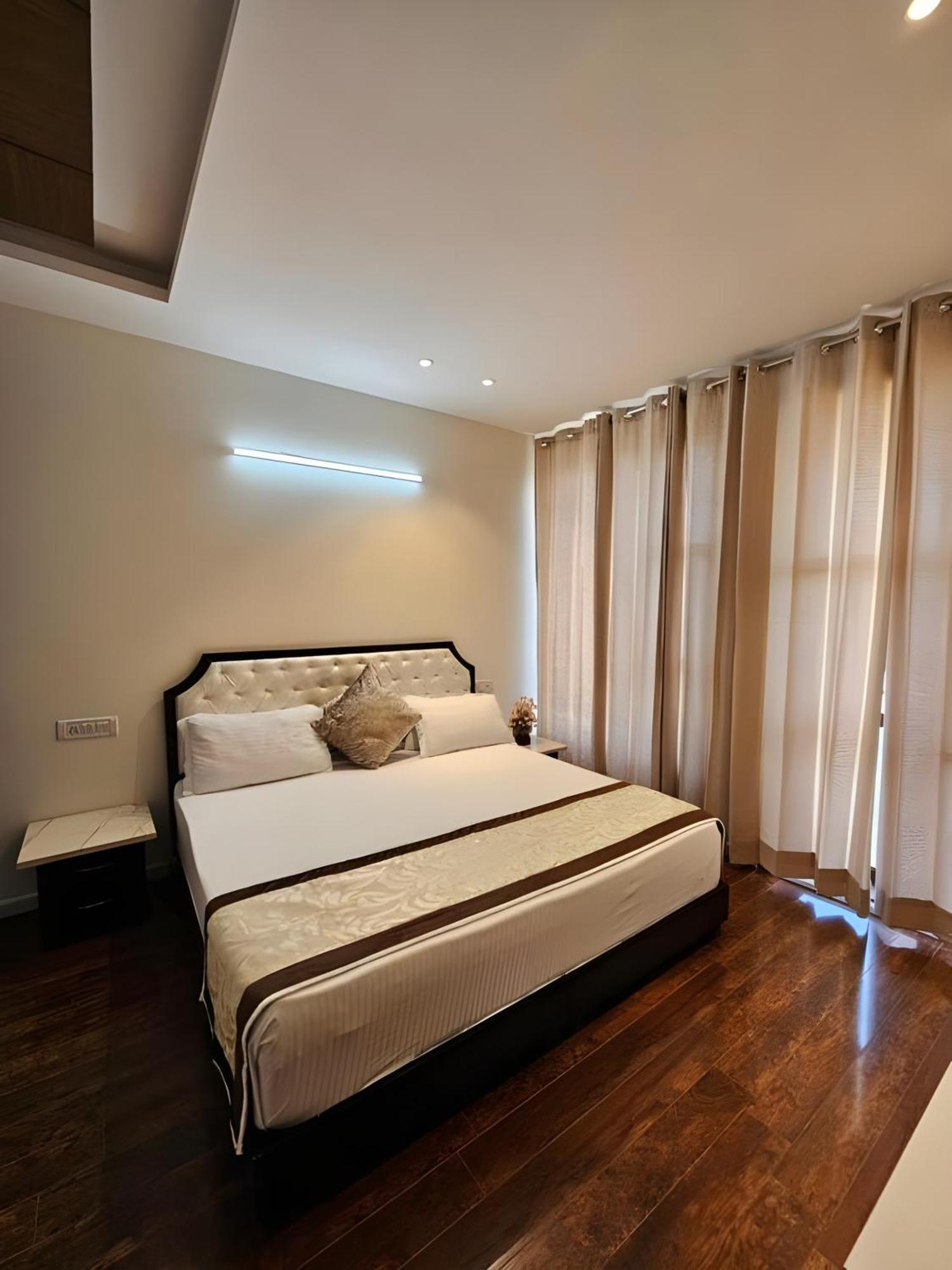 Ababil's Nest - Luxuries 1 And 2 Bhk Serviced Appartments With Scenic Views Apartment *