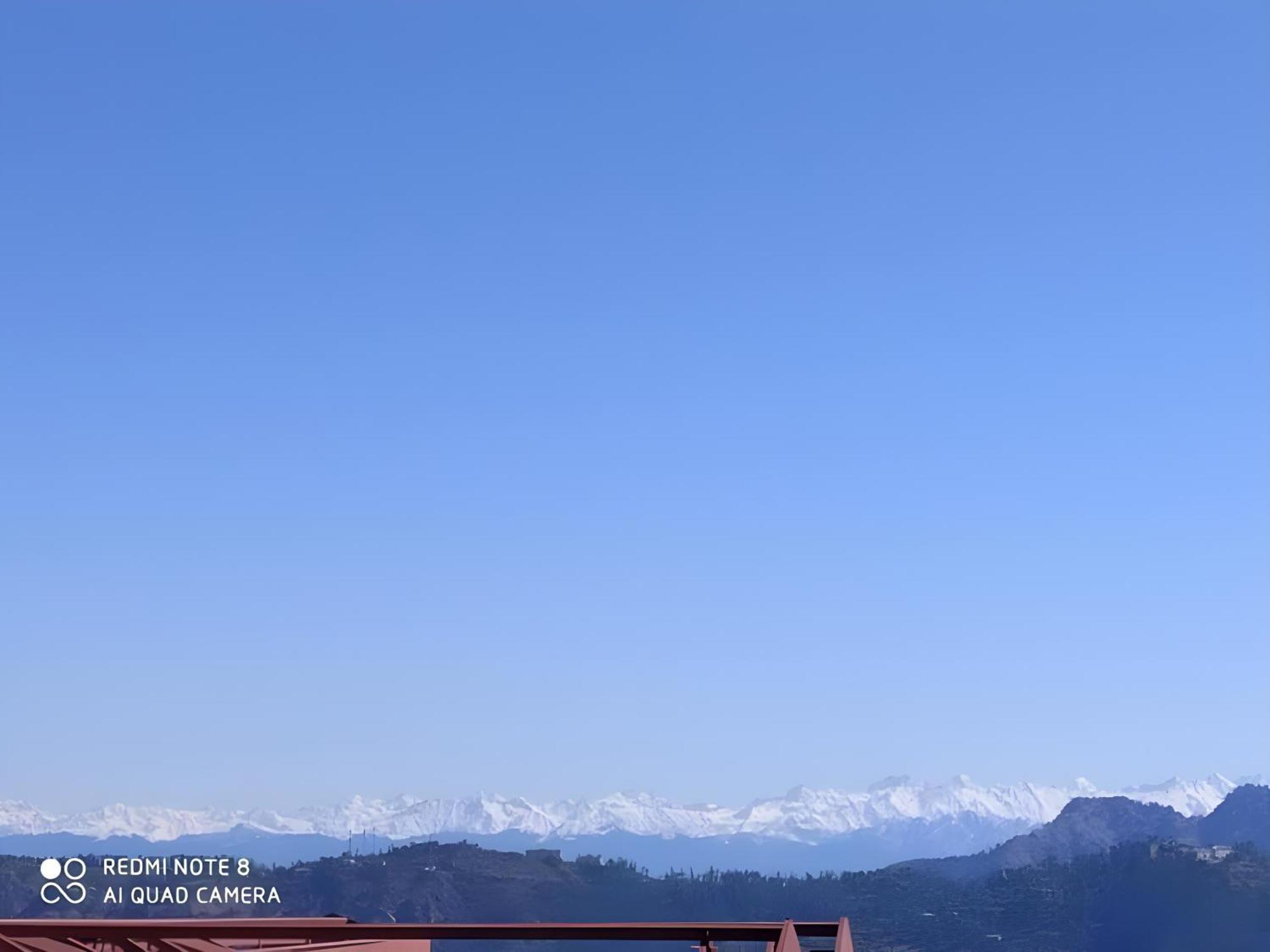 Ababil's Nest - Luxuries 1 And 2 Bhk Serviced Appartments With Scenic Views * Shimla