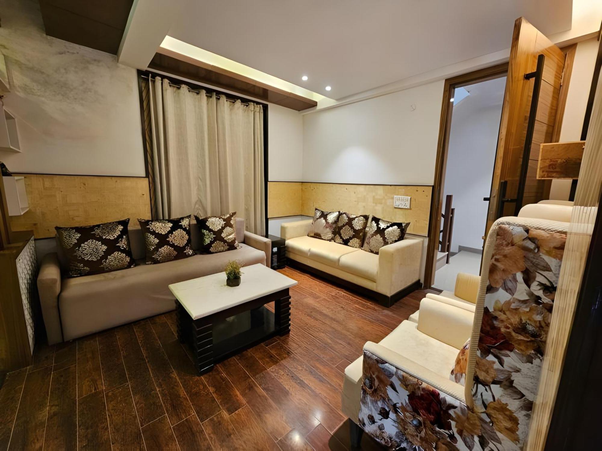 Ababil's Nest - Luxuries 1 And 2 Bhk Serviced Appartments With Scenic Views