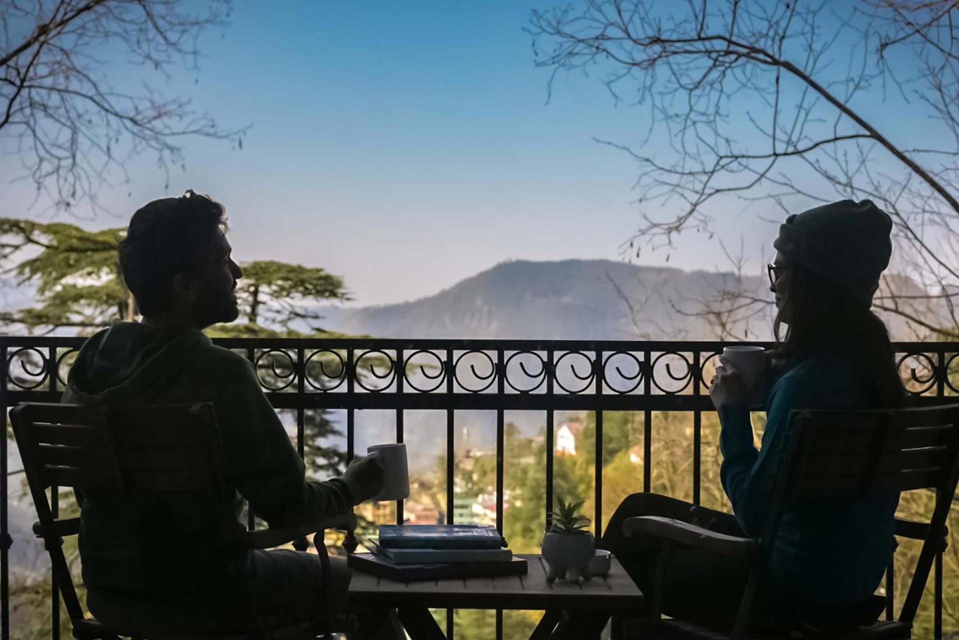 Stayvista At Pine Estate With Outdoor Jacuzzi Shimla