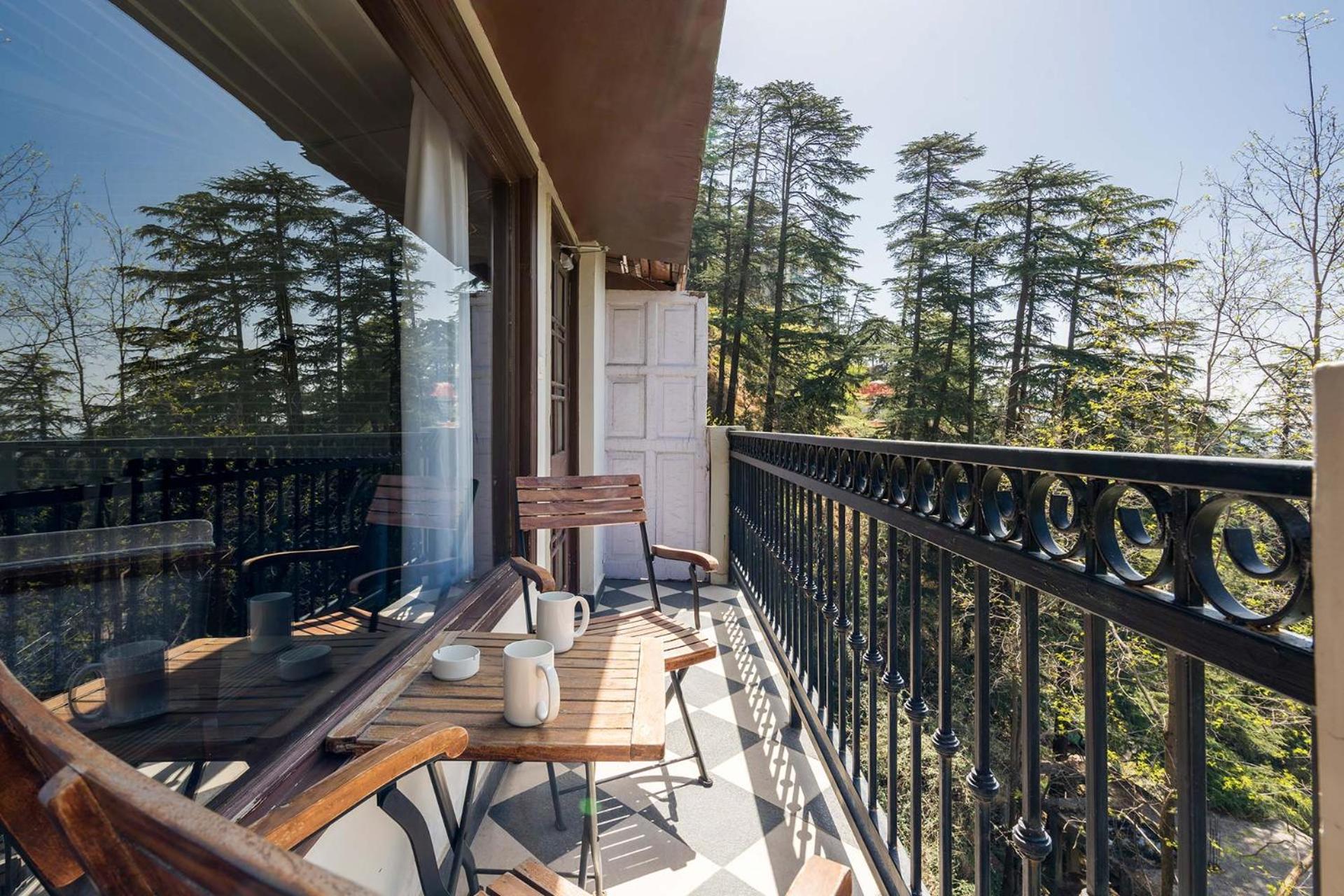 Stayvista At Pine Estate With Outdoor Jacuzzi Villa Shimla