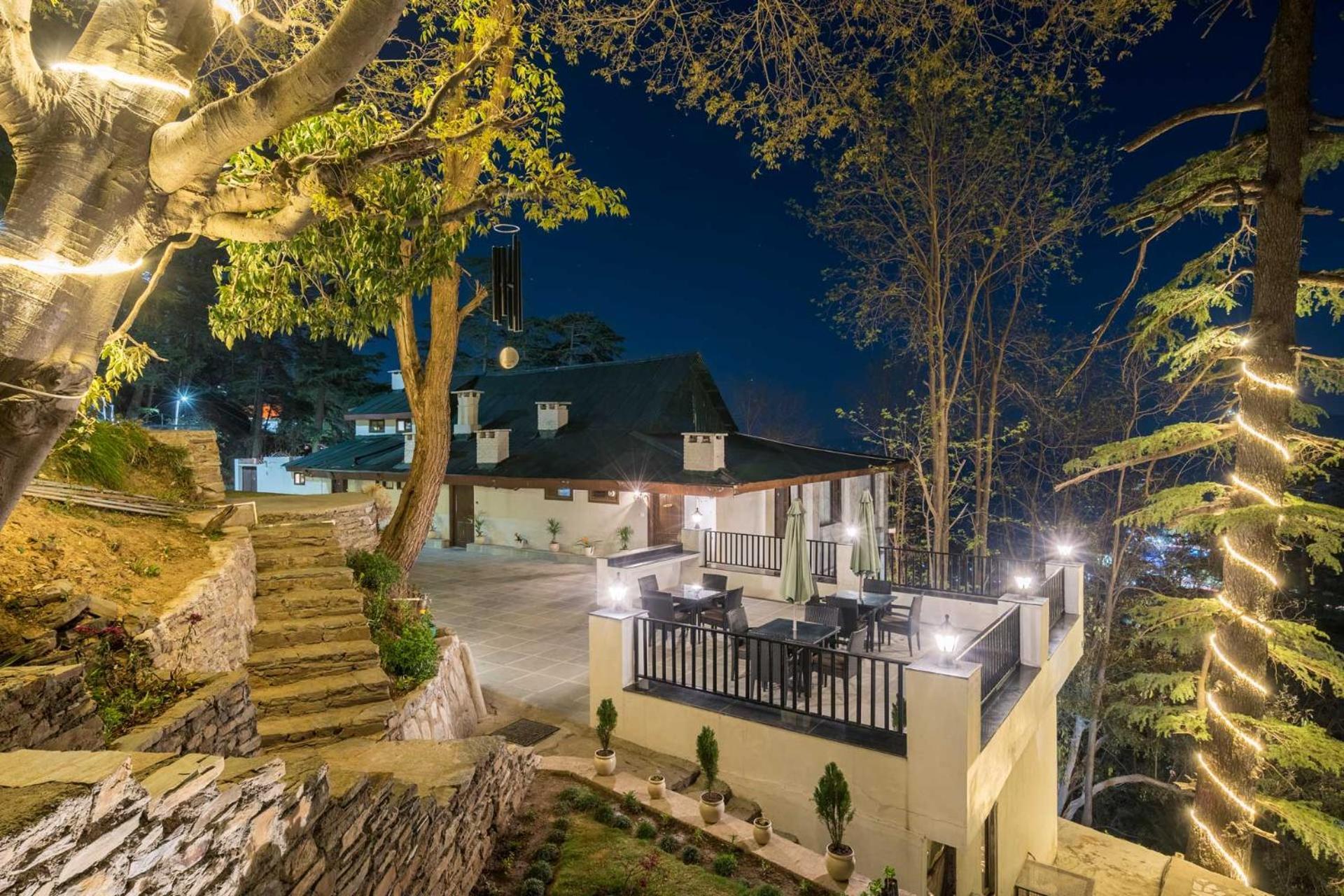 Stayvista At Pine Estate With Outdoor Jacuzzi Villa Shimla