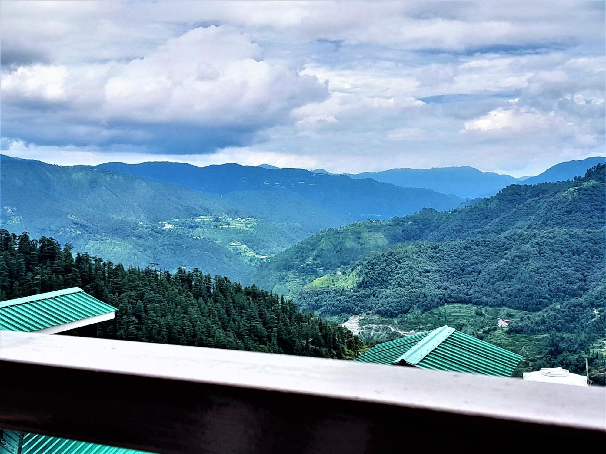 Mountain And Peace Homestay