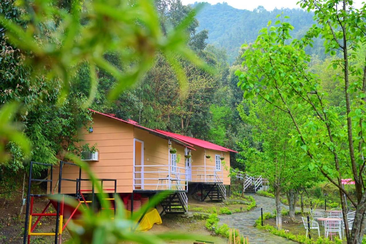Aaroham ! Luxury By Aamod Group Resort *
