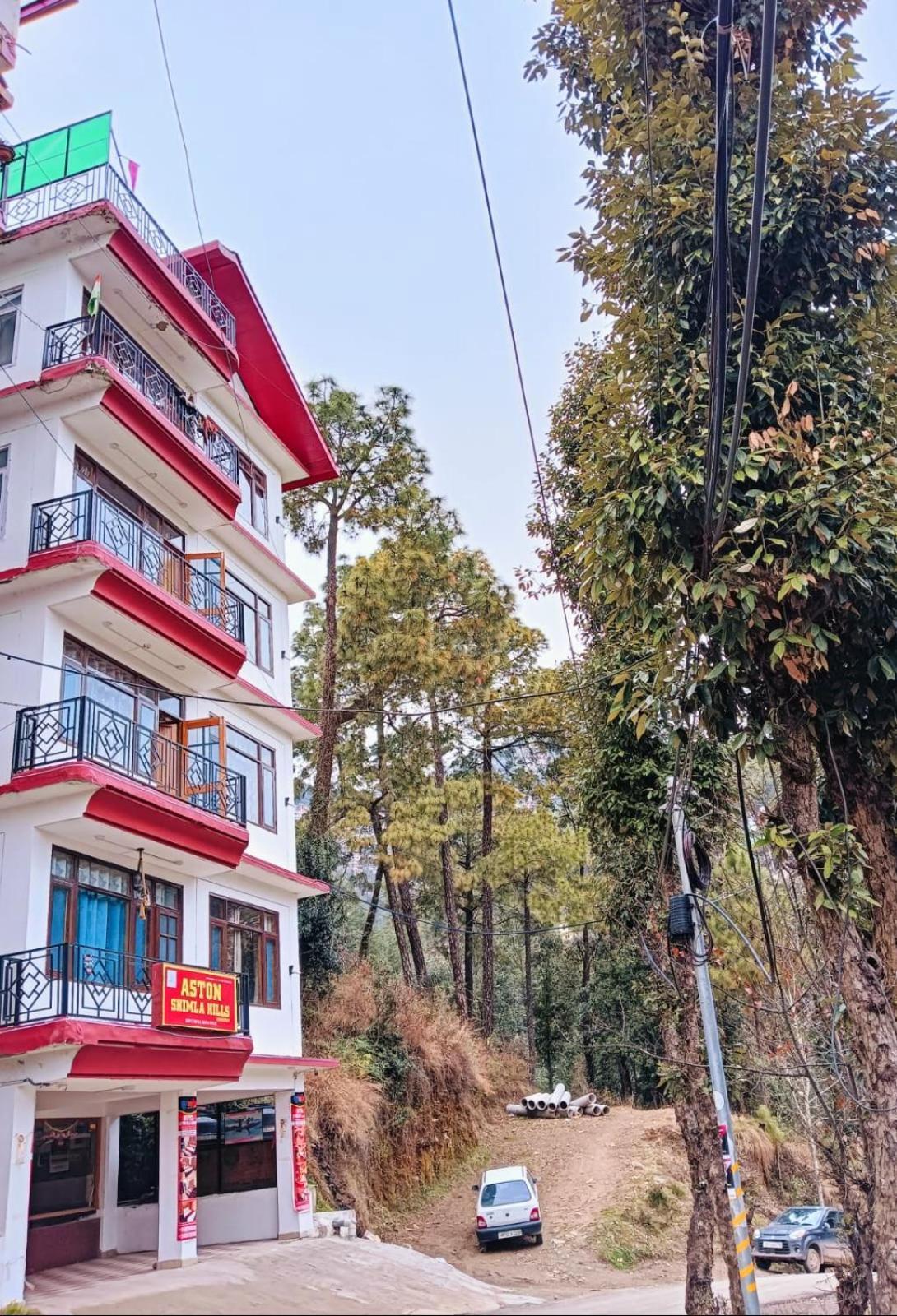 The White House - A Four Star Luxury Shimla