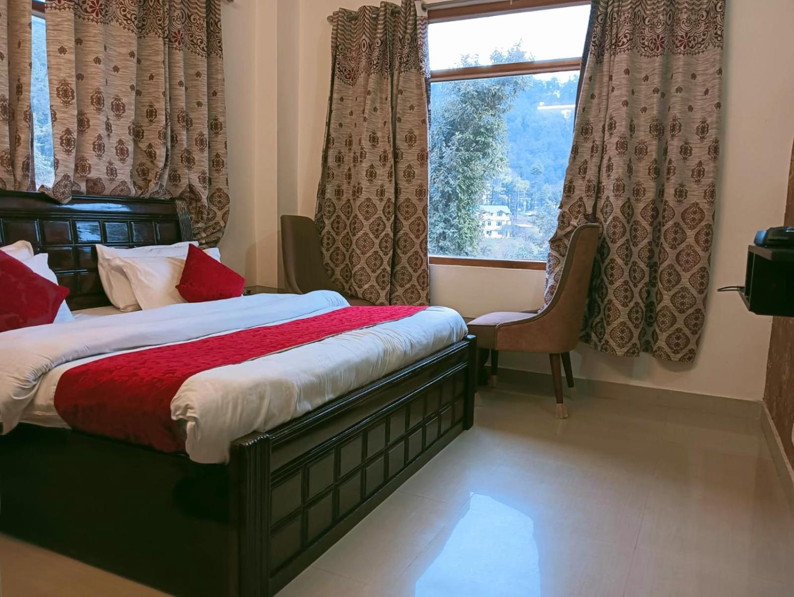 Homestay The Aston Hills - Majestic Mountain View *