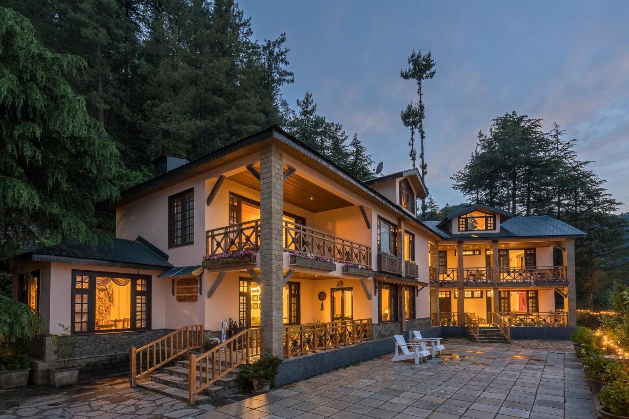 Mahasu House Hotel 2*