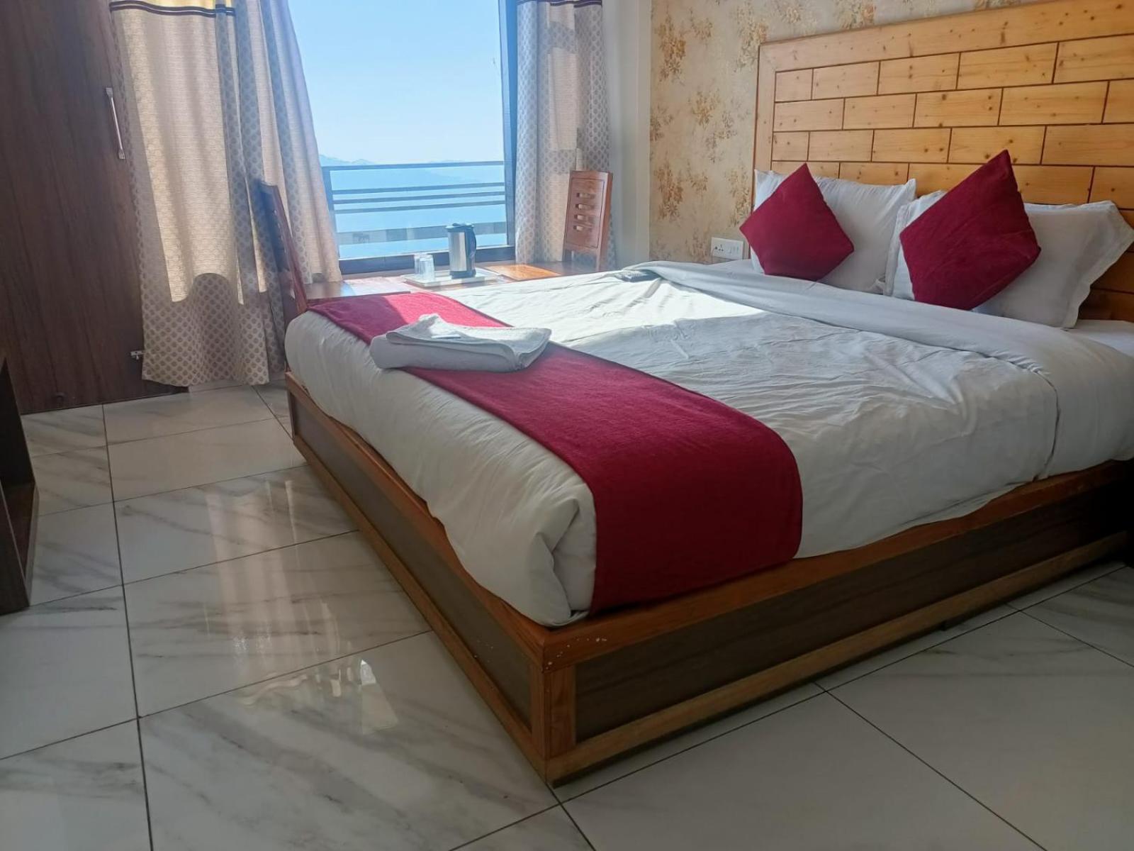 Hotel Zoz Sm6 3*