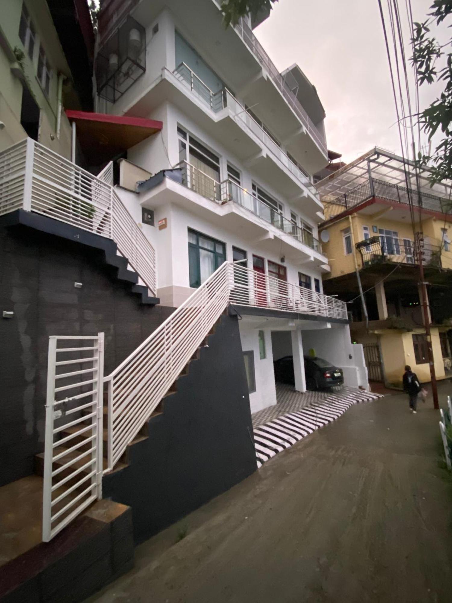 Parimahal Homestay Bed & Breakfast *