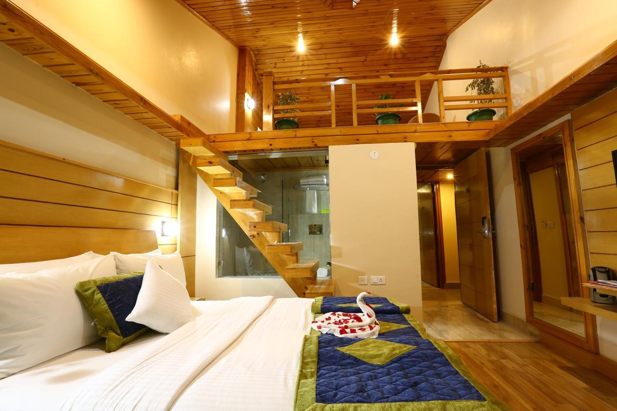 Hotel The Byke Nature Pure Veg