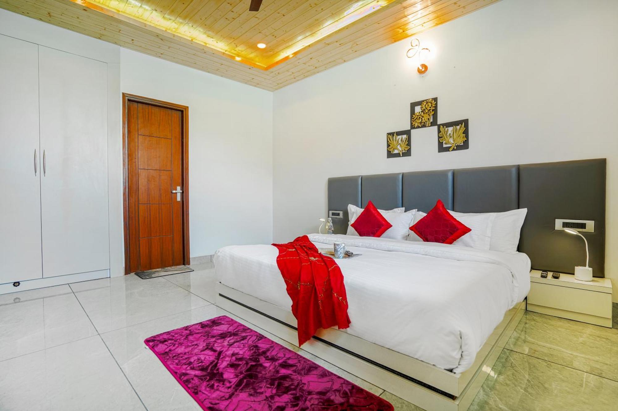 Alaya 3 Bhk With Hill View - Cliff Trident Shimla