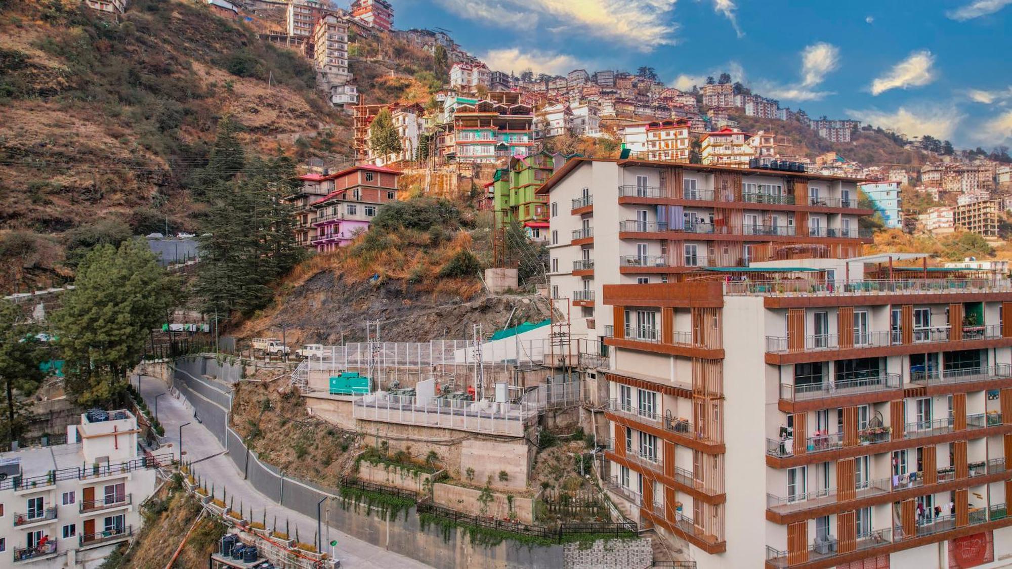 Apartment Alaya 3 Bhk With Hill View - Cliff Trident *