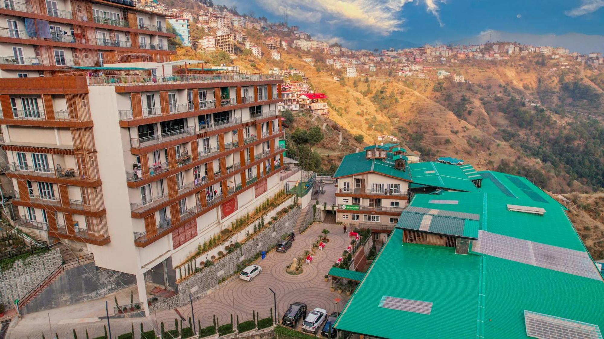 Alaya 3 Bhk With Hill View - Cliff Trident * Shimla