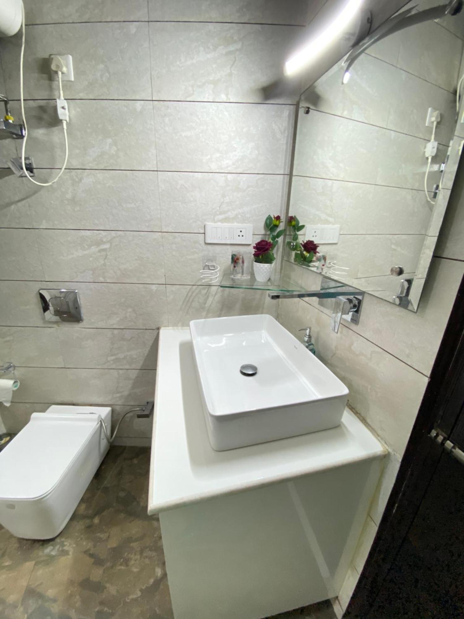 Bed & Breakfast Parimahal Homestay Shimla