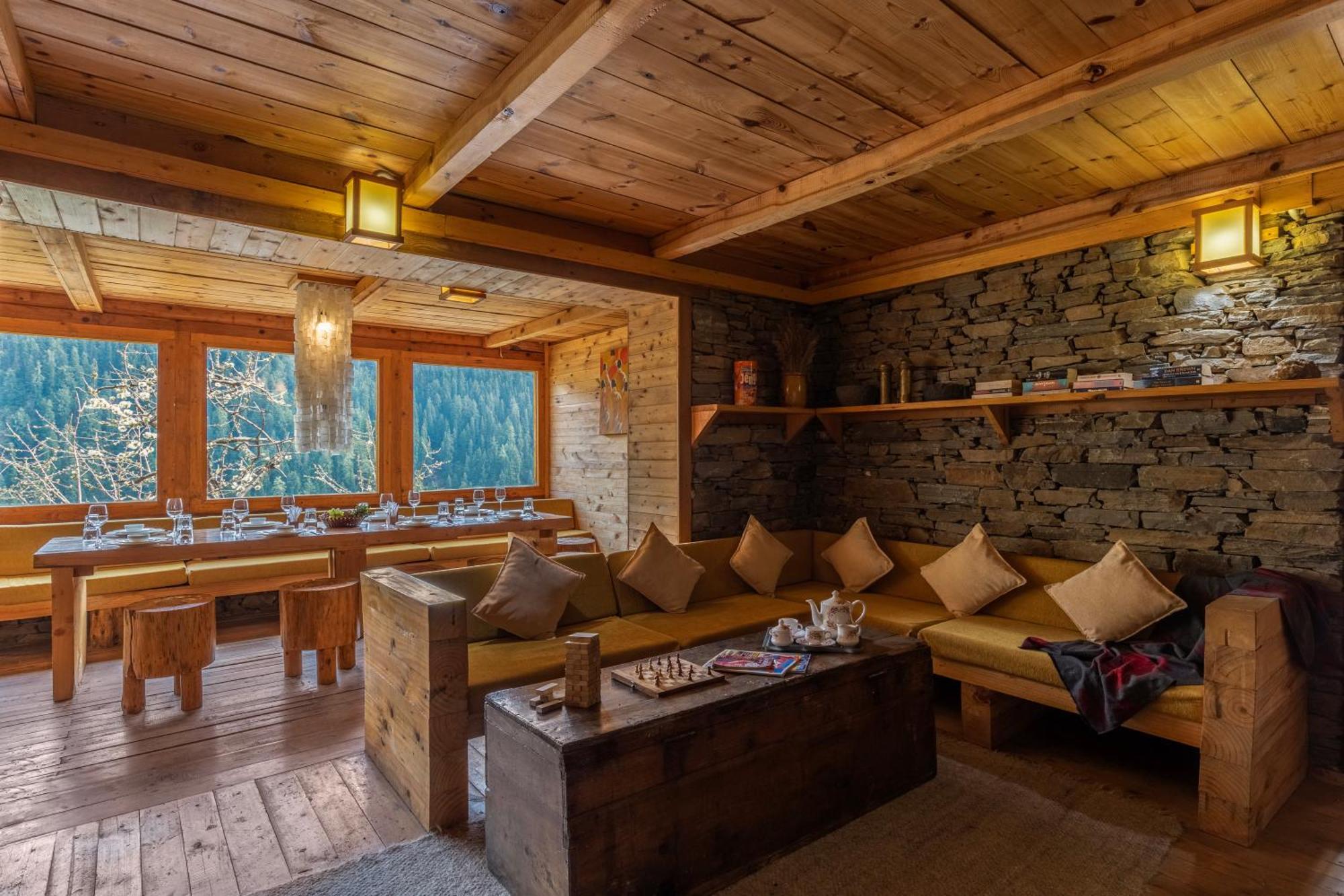 Elivaas 4 Bhk With Garden & Sauna - Skylounge Villa *