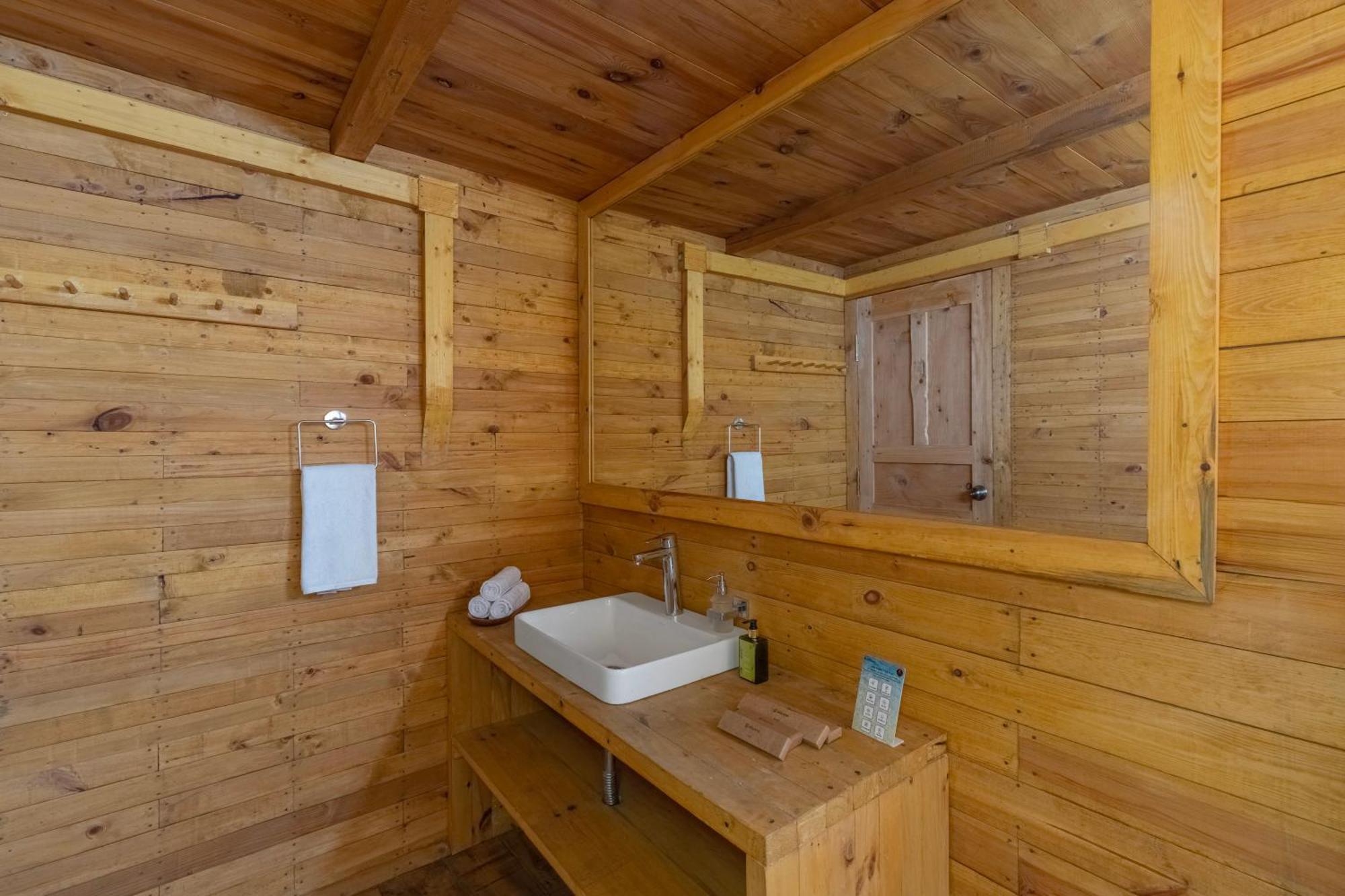 Elivaas 4 Bhk With Garden & Sauna - Skylounge * Shimla