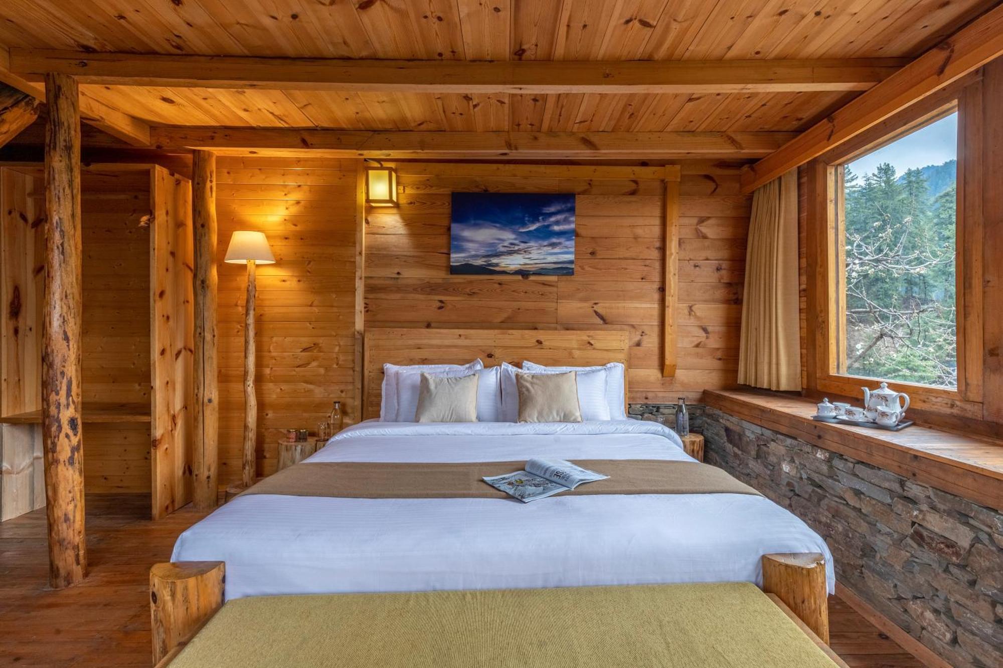 Elivaas 4 Bhk With Garden & Sauna - Skylounge Shimla